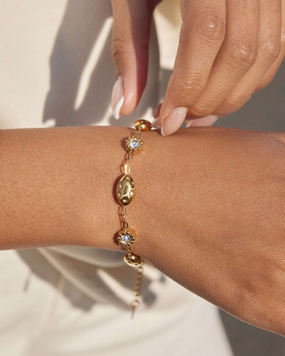Zircon Flowers Bracelet
