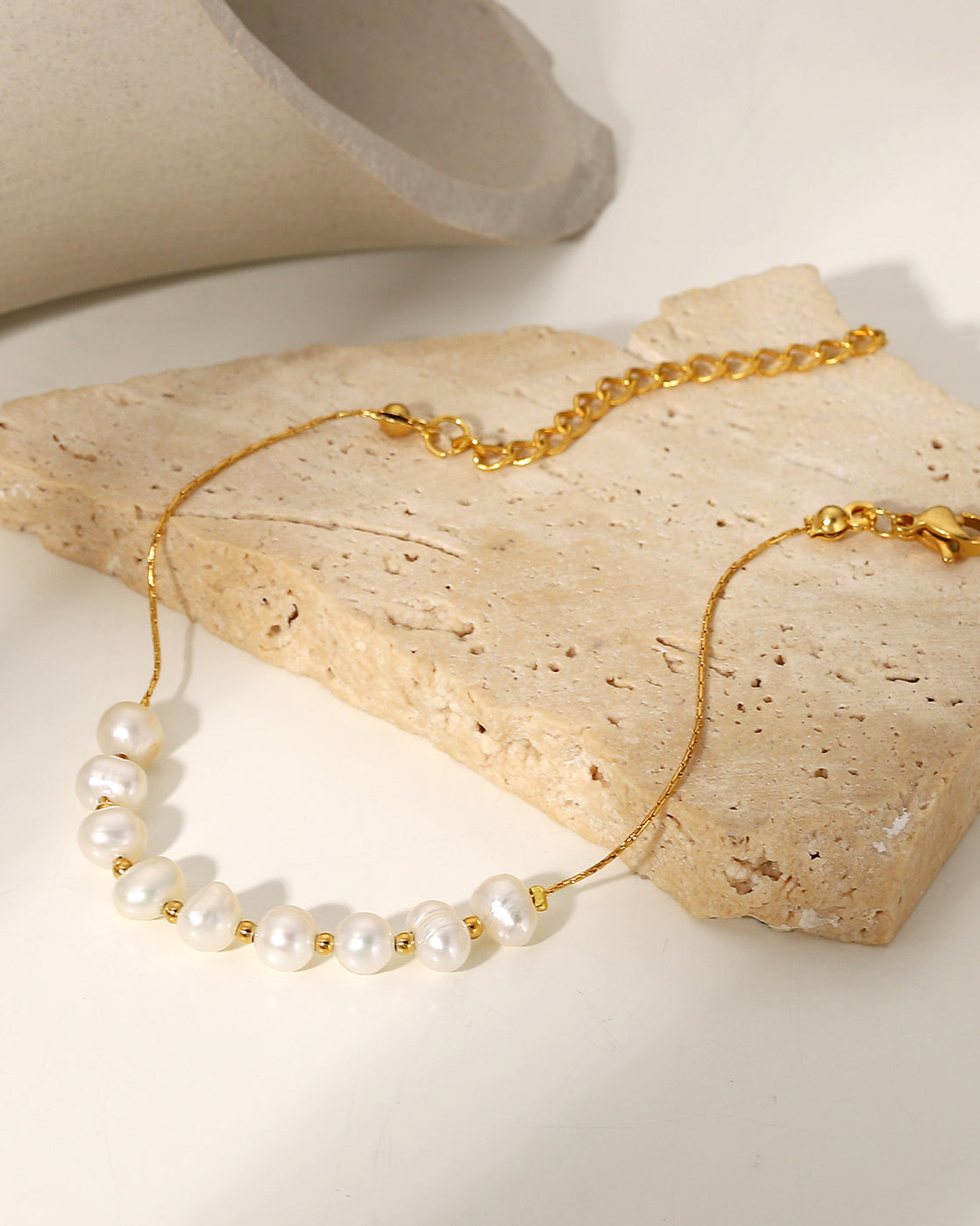 Baroque Muse Pearl Bracelet