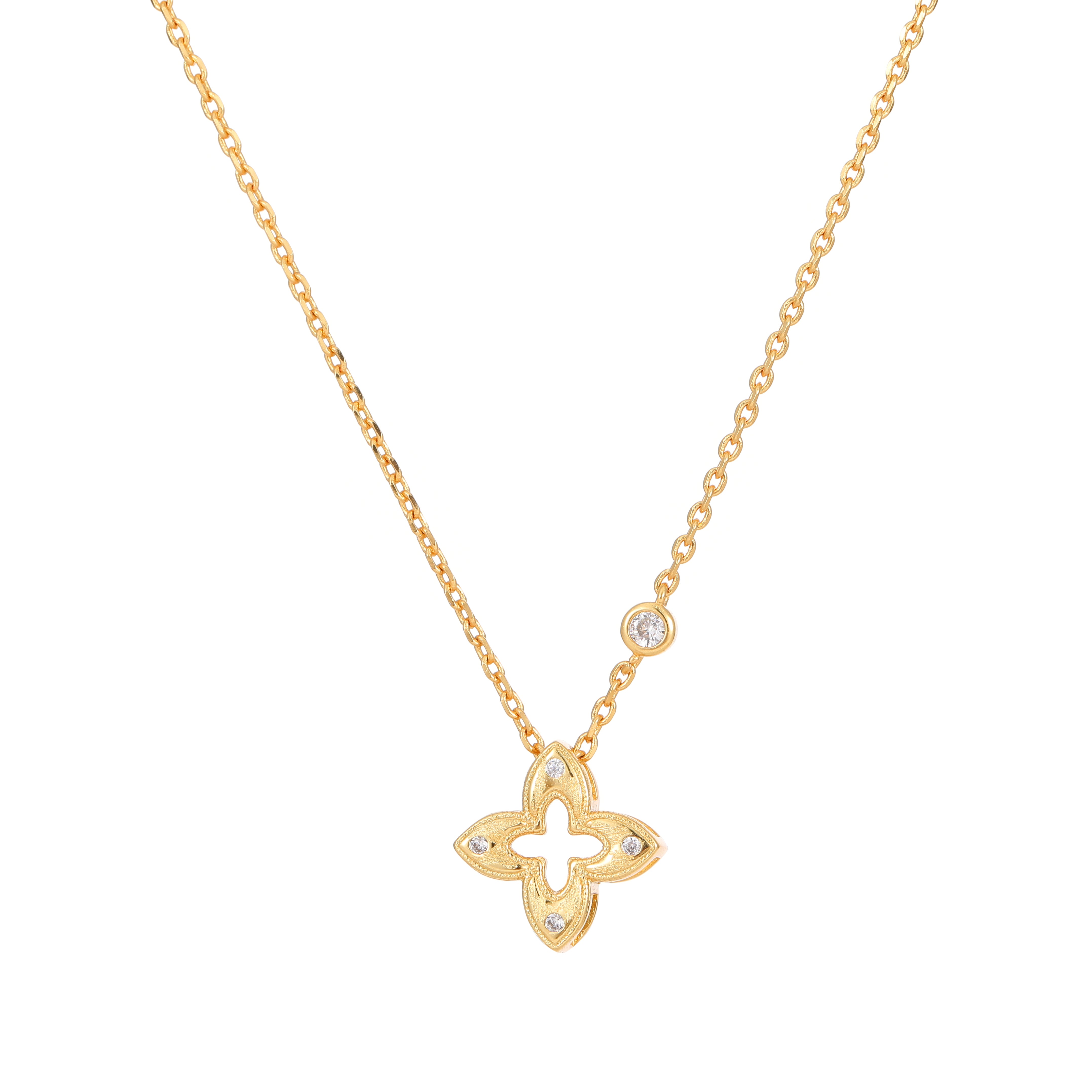 YUHE Brushed Gold Clover Necklace with Zircon