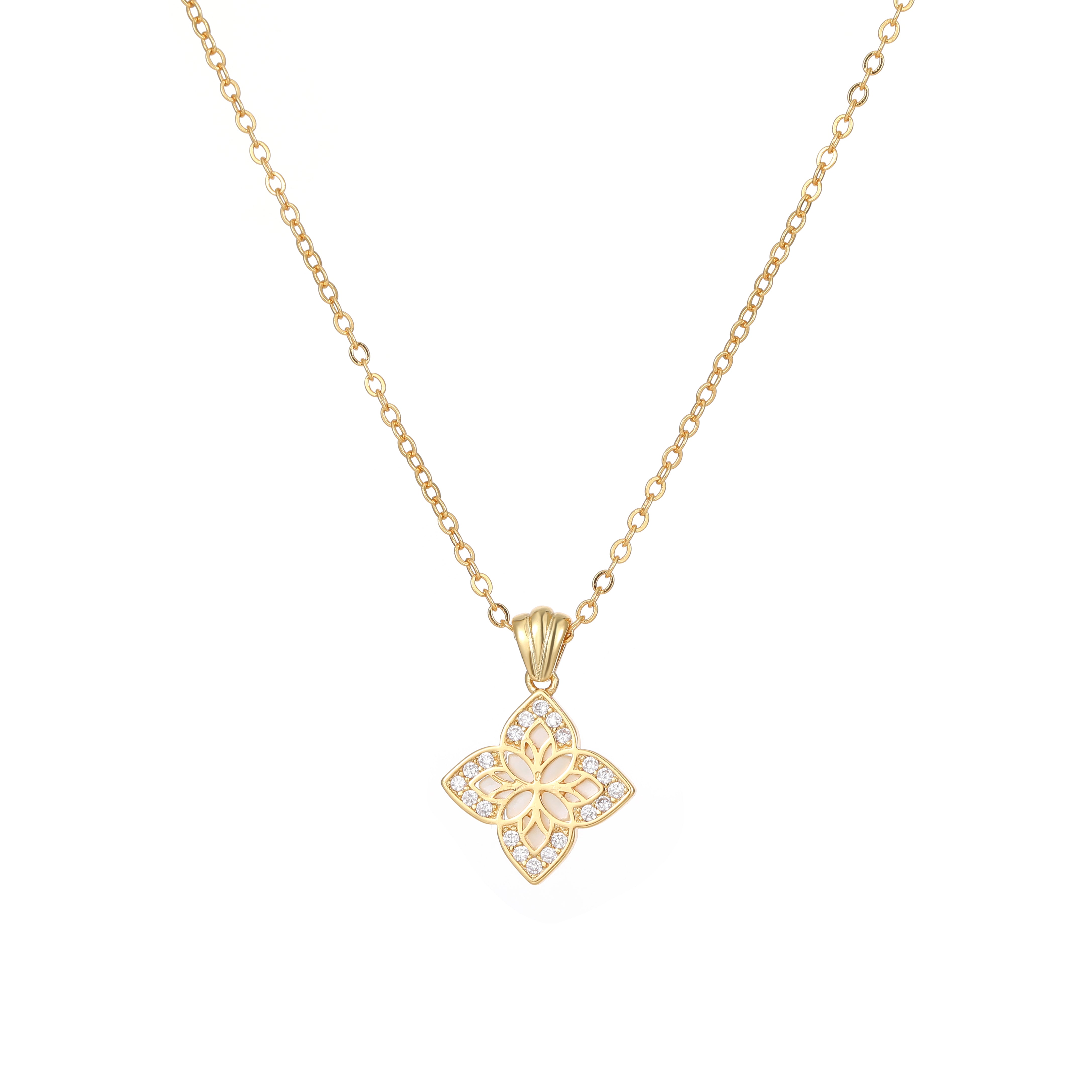 YUHE Clover Mother of Pearl Necklace