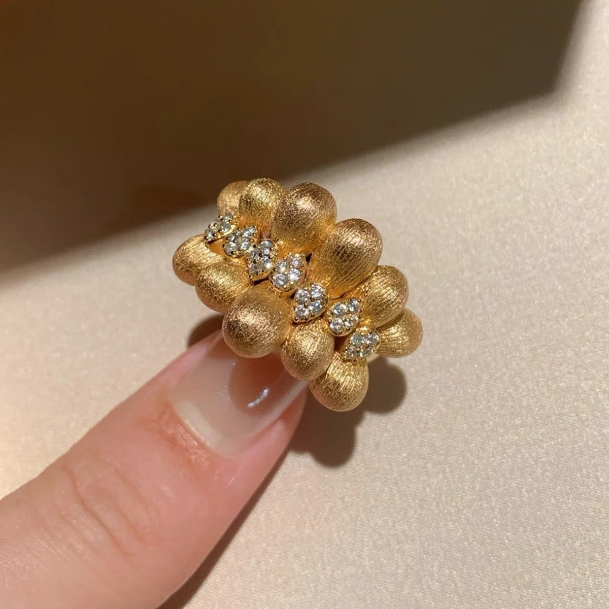 YUHE French Vintage Coffee Bean Ring with Zircon