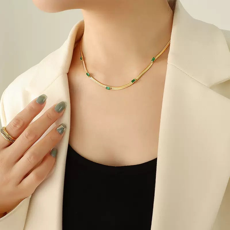 YUHE Minimalist Snake Chain Necklace with Zircon
