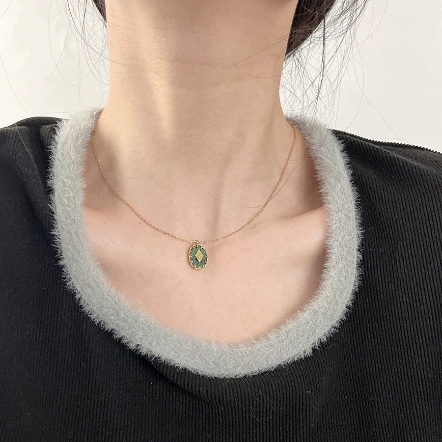 YUHE African Natural Stone Vintage Necklace