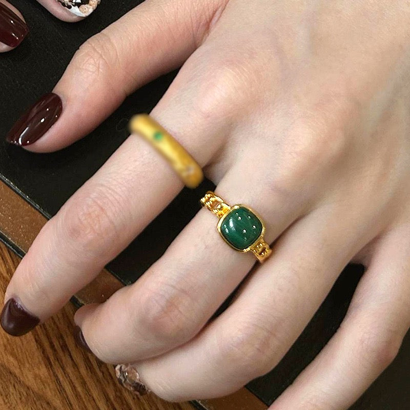 Green Emerald Sugar Cube Chalcedony Ring Vintage Natural Stone Classical Ring Women's Jewelry