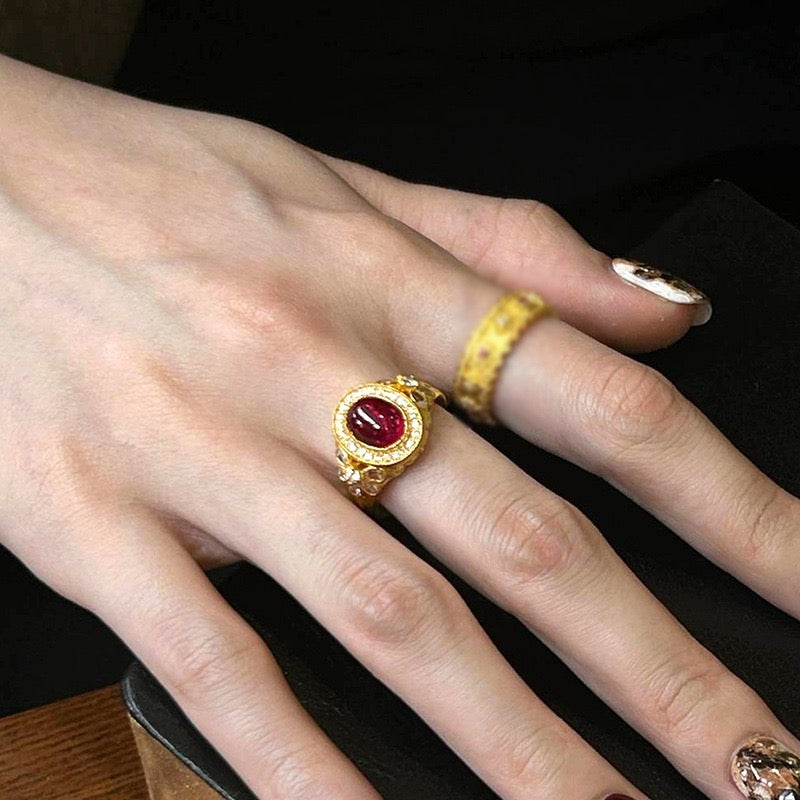 Western Classical Palace Style Ring Carved Sparkling Diamond Ring Natural Red Agate Open Ring