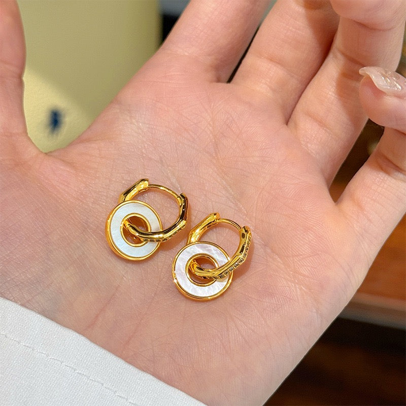 Fashion Design Simple Gold Earrings Exquisite Zircon Mother Of Pearl Earrings Earrings Women's Jewelry