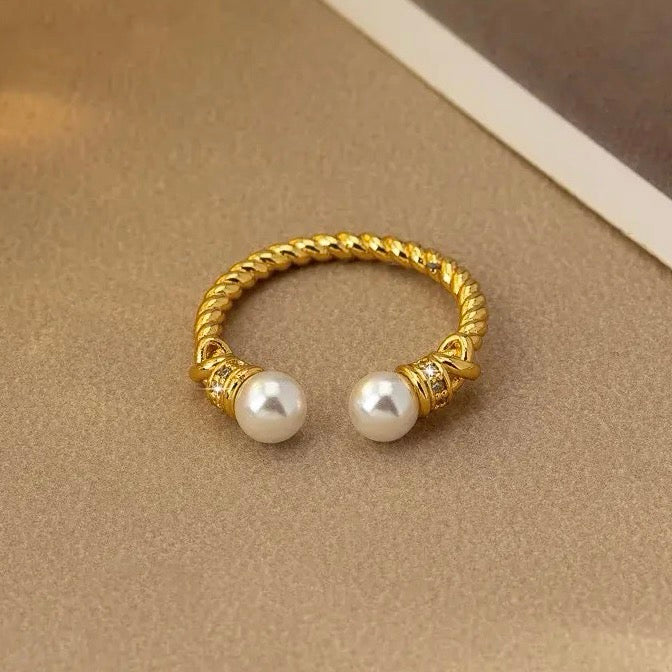 Vintage Brushed Diamond Ring Sparkling Natural Pearl Twist Open Ring Women‘s Jewelry