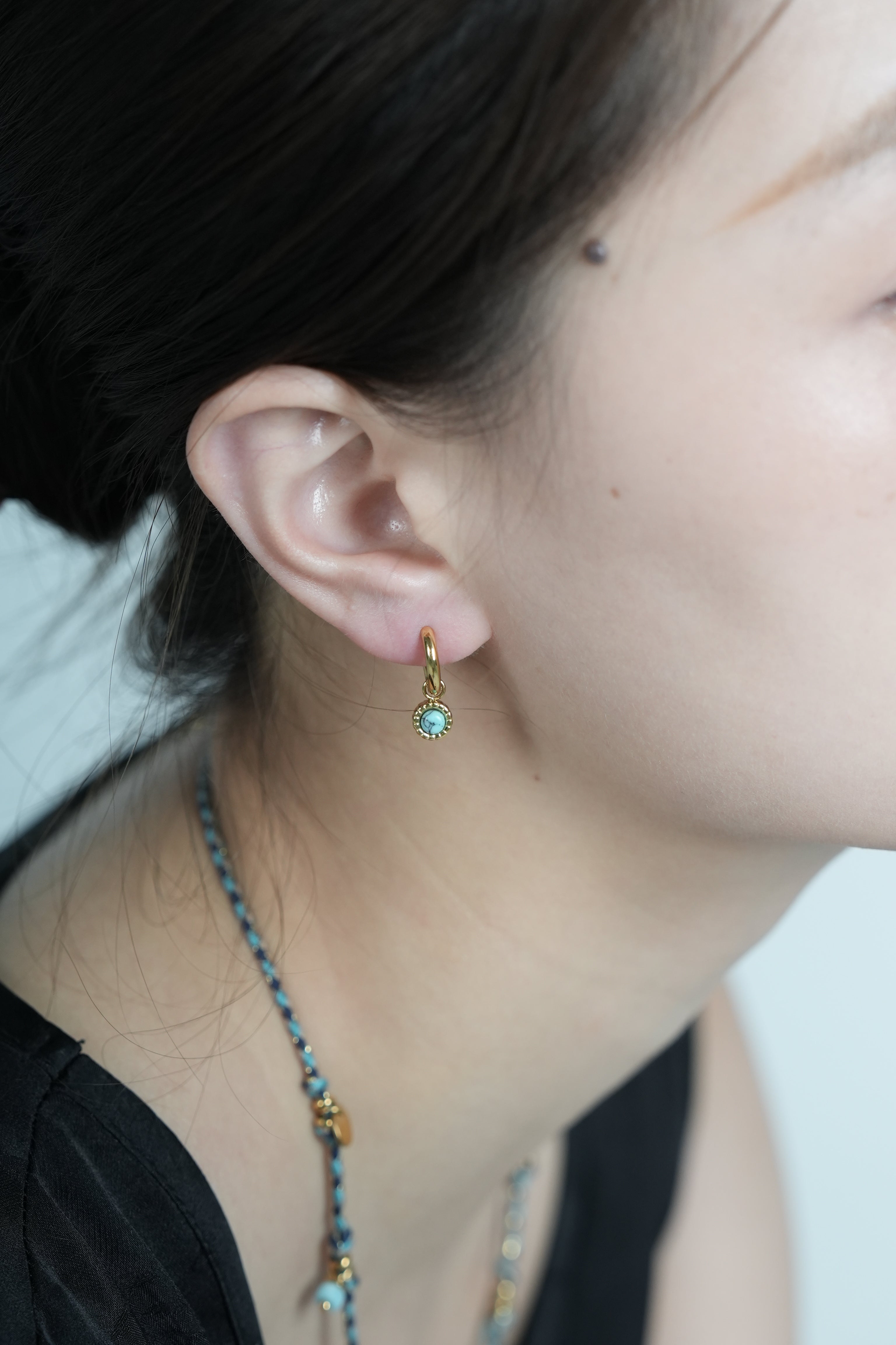 YUHE Minimalist Round Turquoise Stud Earrings Everyday Elegance
