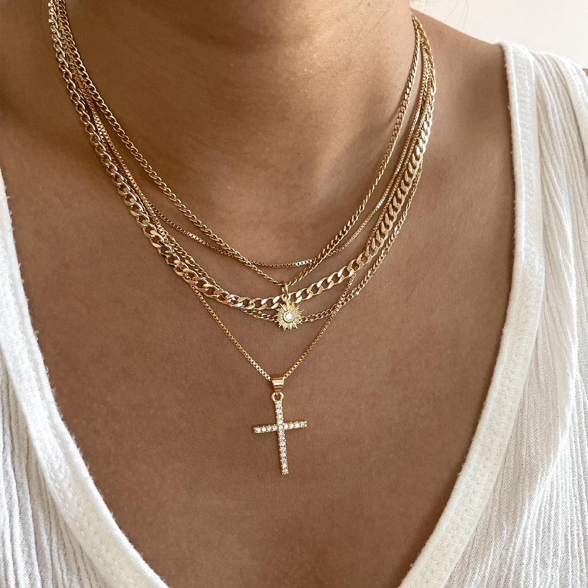 Cross Pendant Zircon Necklace Stacking Sun-shaped Clavicle Chain Good Luck Necklace