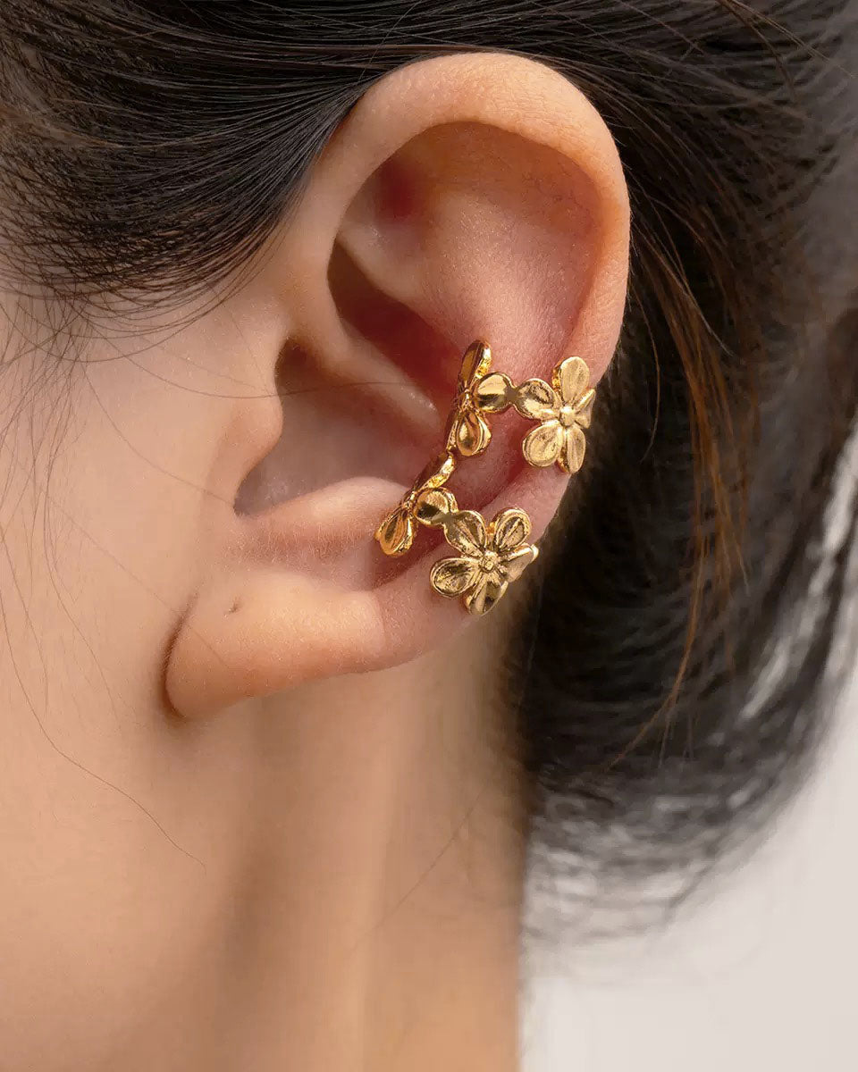 Simple Flower Earclip