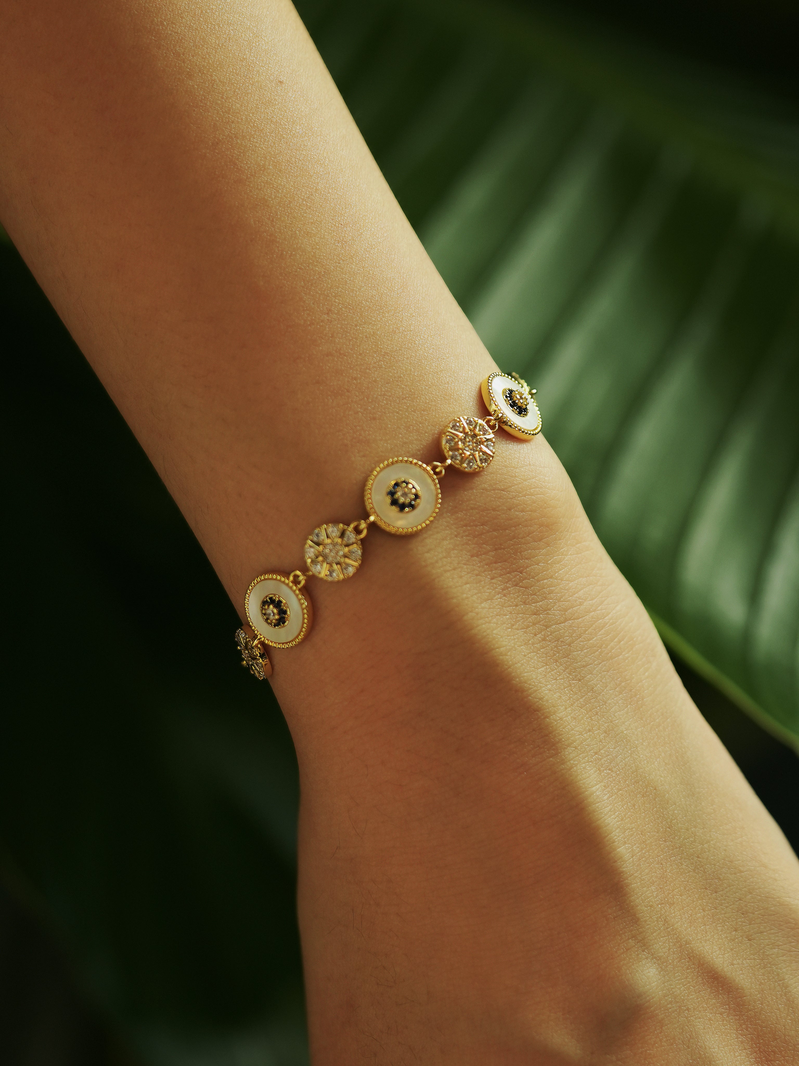 Natural Mother-of-pearl Sea Blue Shell Bracelet French Vintage Adjustable Bracelet For Women