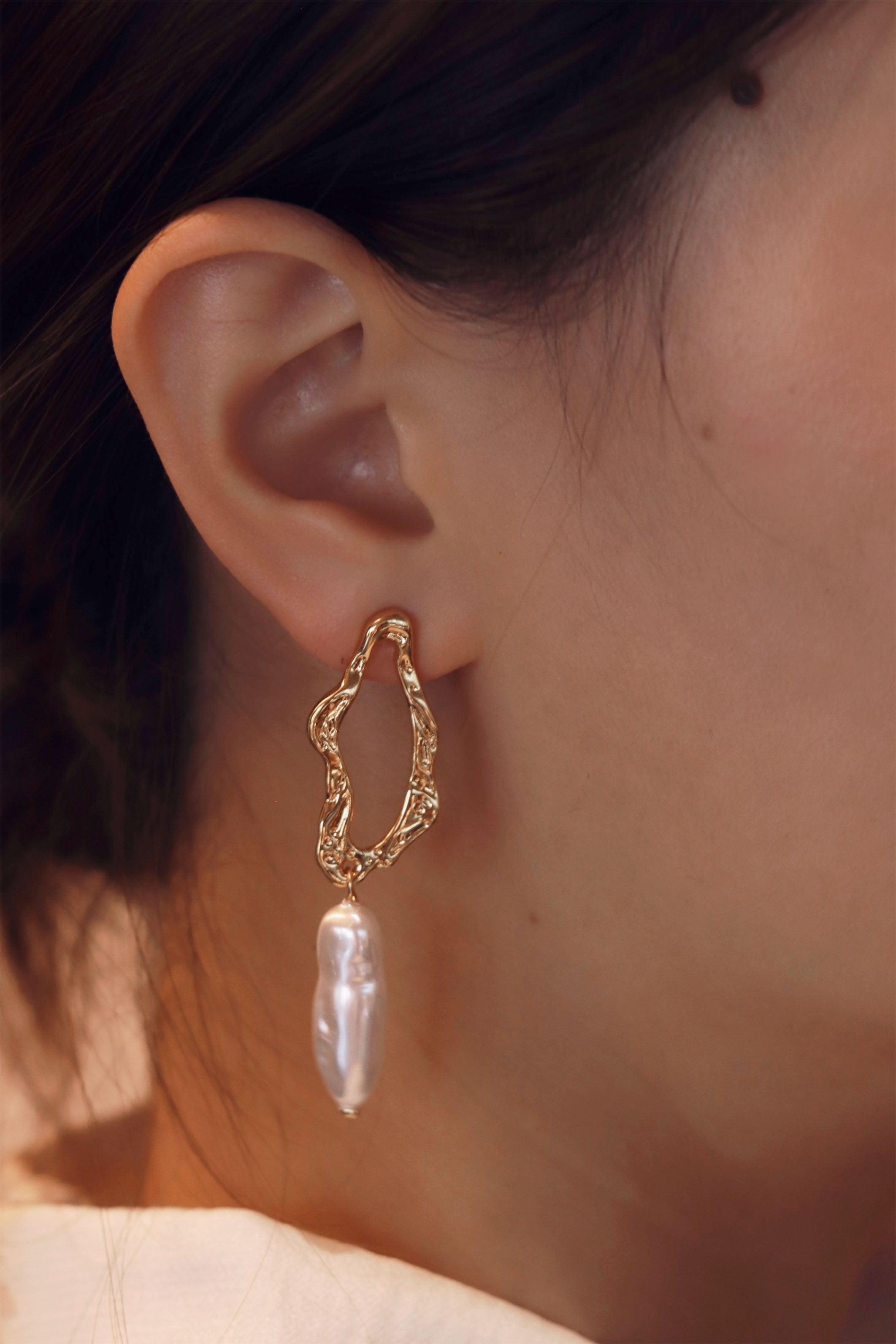 Baroque Shaped Freshwater Pearl Earrings Unique Vintage Gold Women's Jewelry