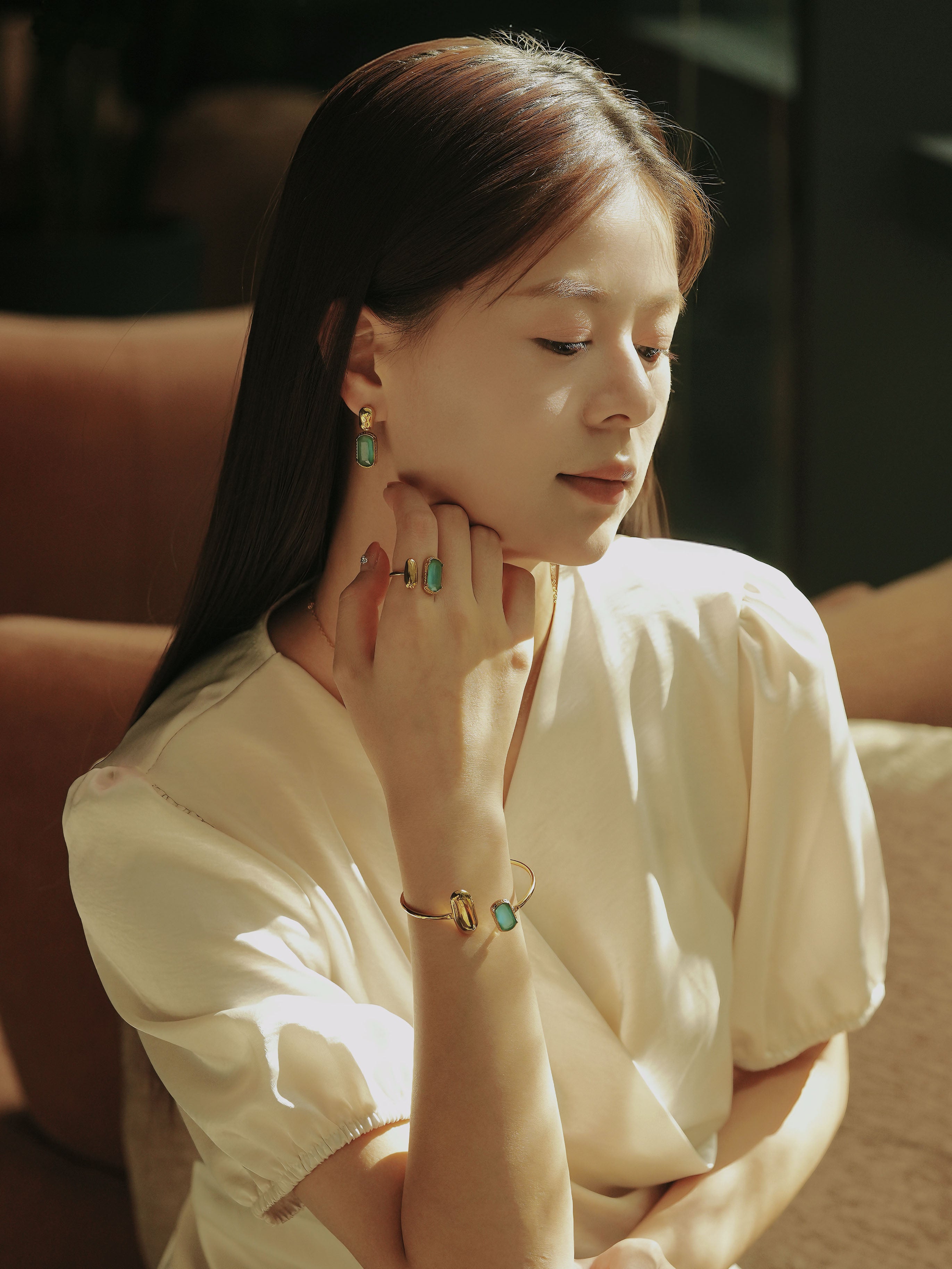 YUHE INS Style Blue Zircon Stud Earrings with Square Setting