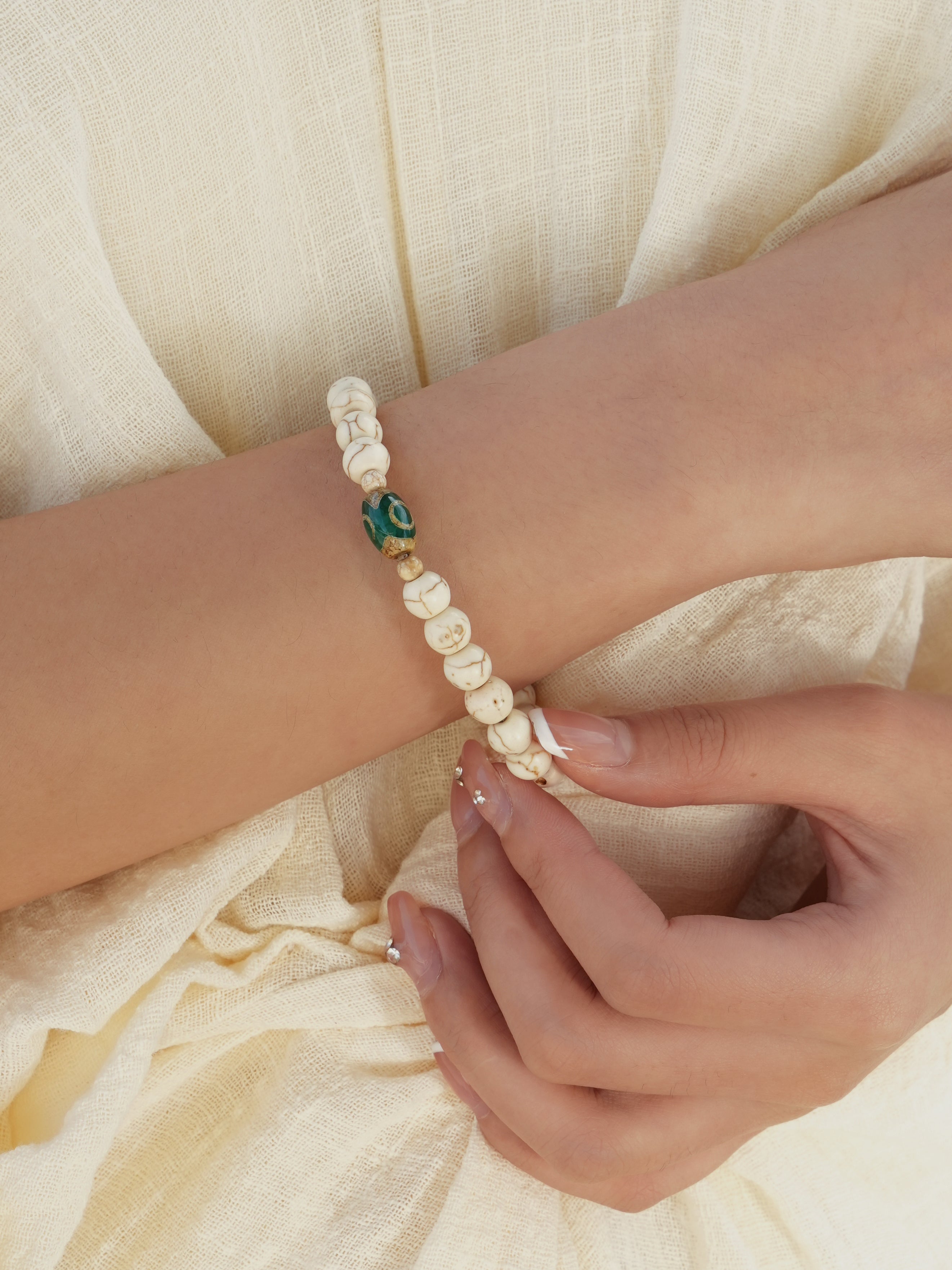 Tibetan Zen Bodhi & Dzi Bead Bracelet