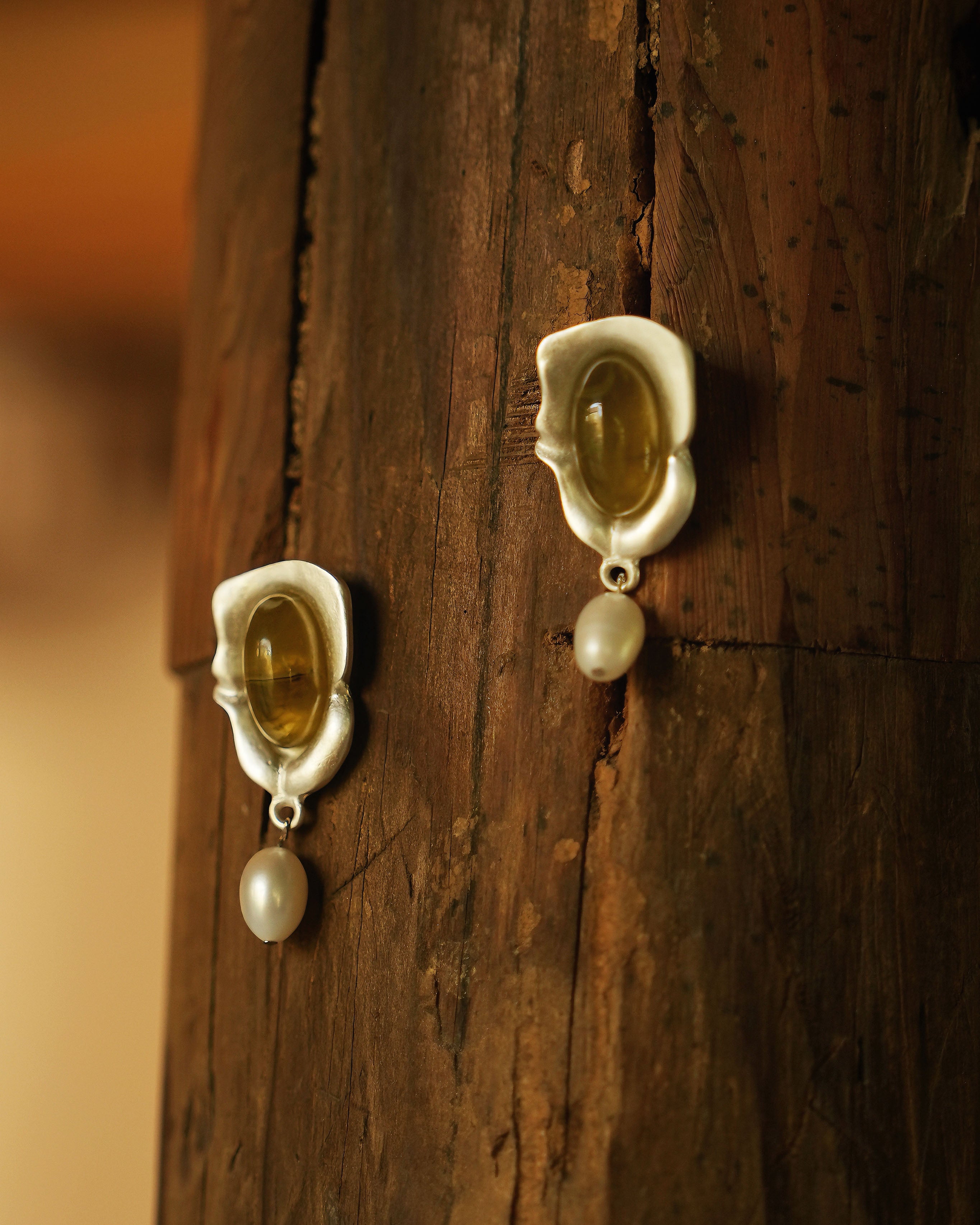 Morning Dew Luster Art Earrings