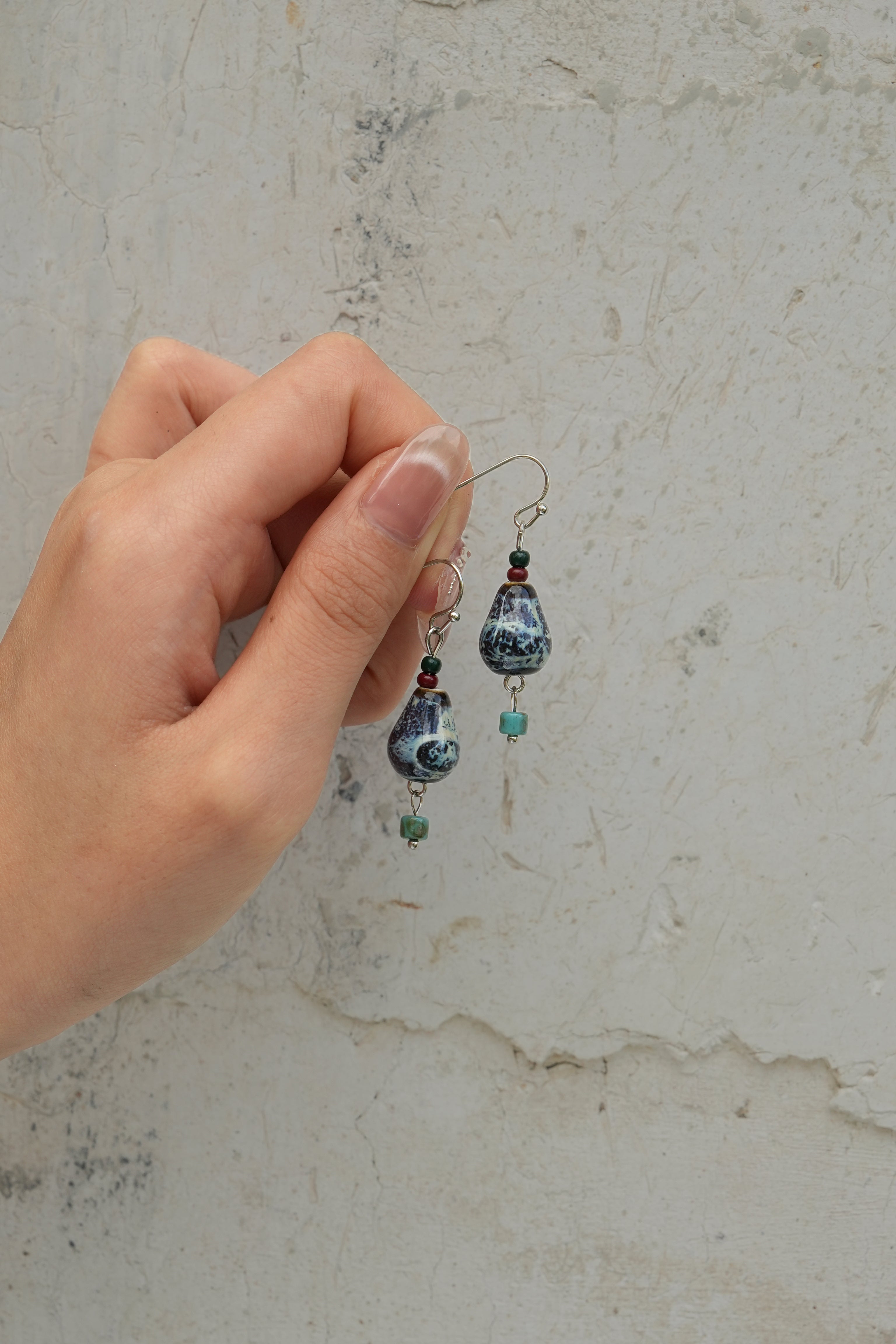 Vintage Ceramic Teardrop Gourd Pendant Earrings Elegant Oriental Glass Earrings