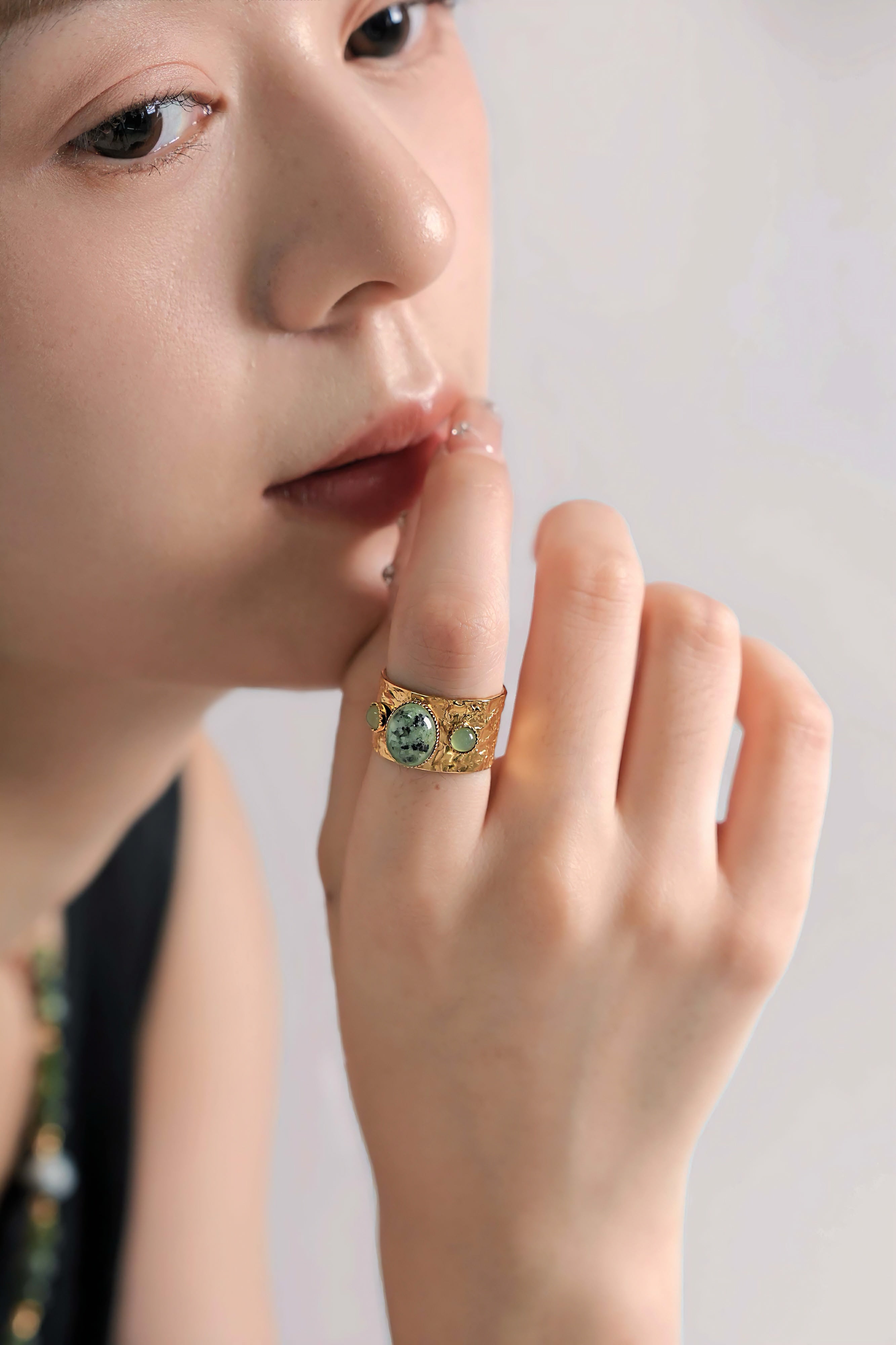 YUHE Natural Stone Wide Band Open Ring | Irregular European Style