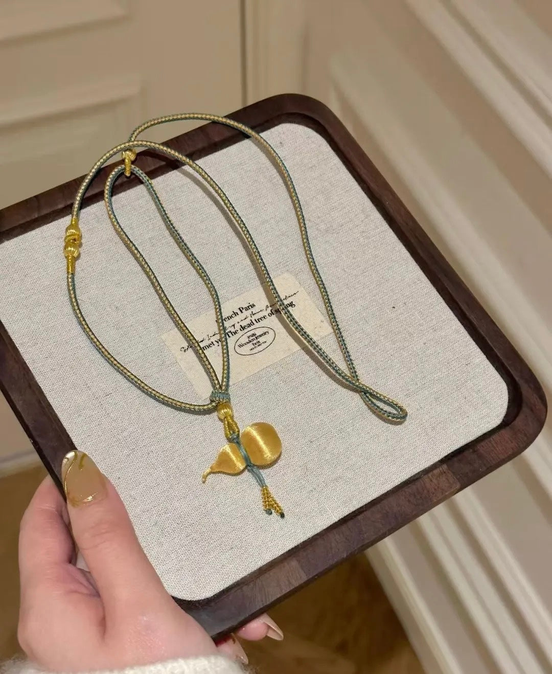 YUHE Vintage Chinese Style Brushed Gourd Pendant Necklace