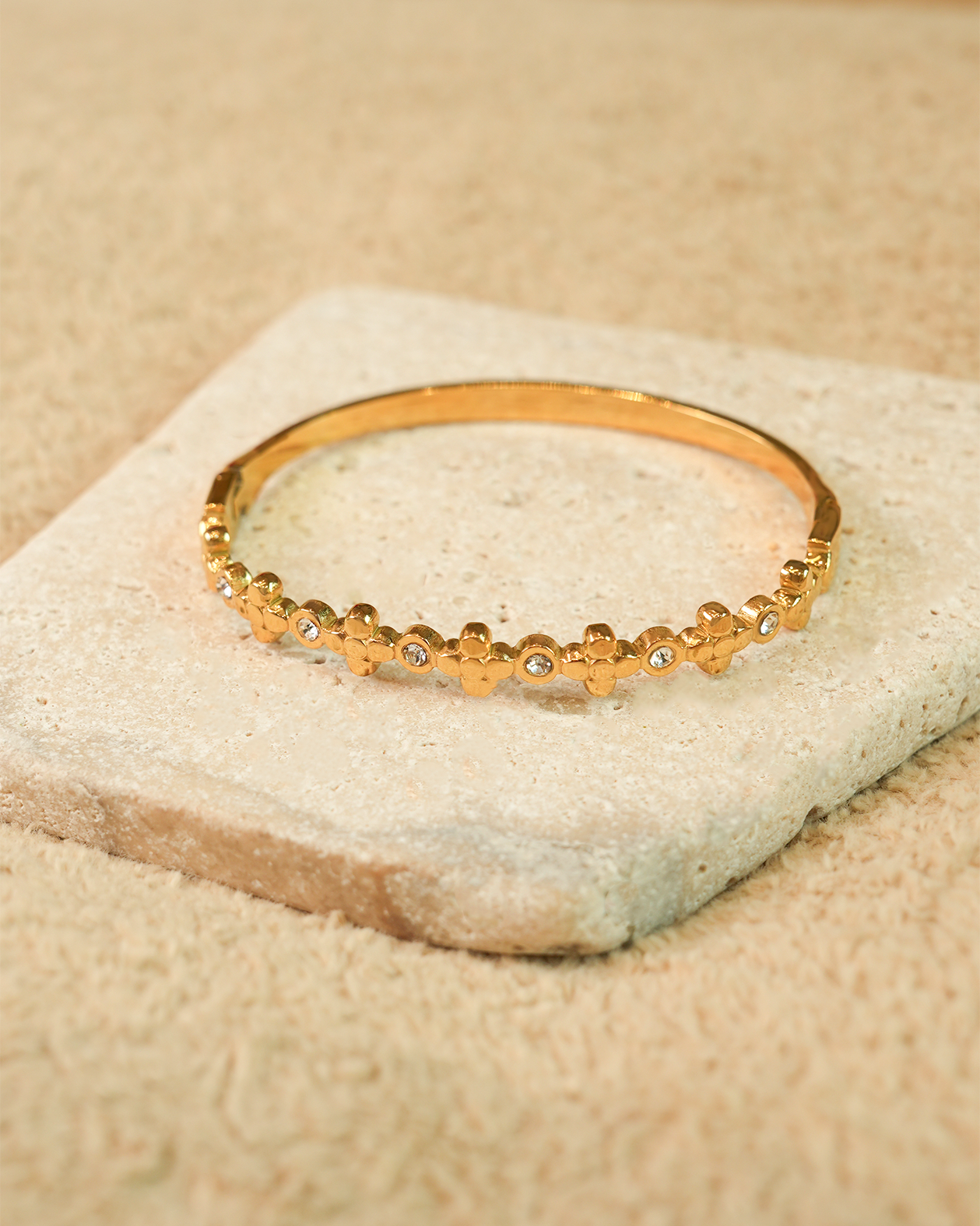 Four-Leaf Clover Bangle