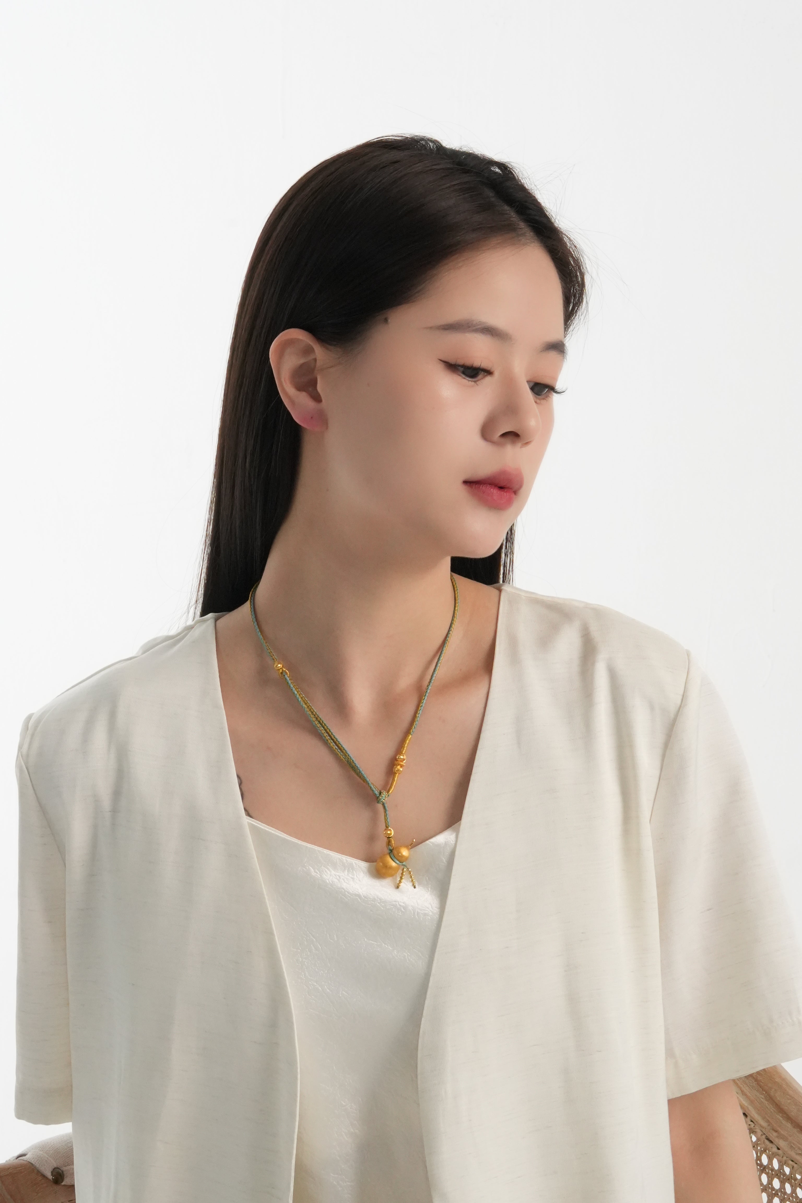 YUHE Vintage Chinese Style Brushed Gourd Pendant Necklace
