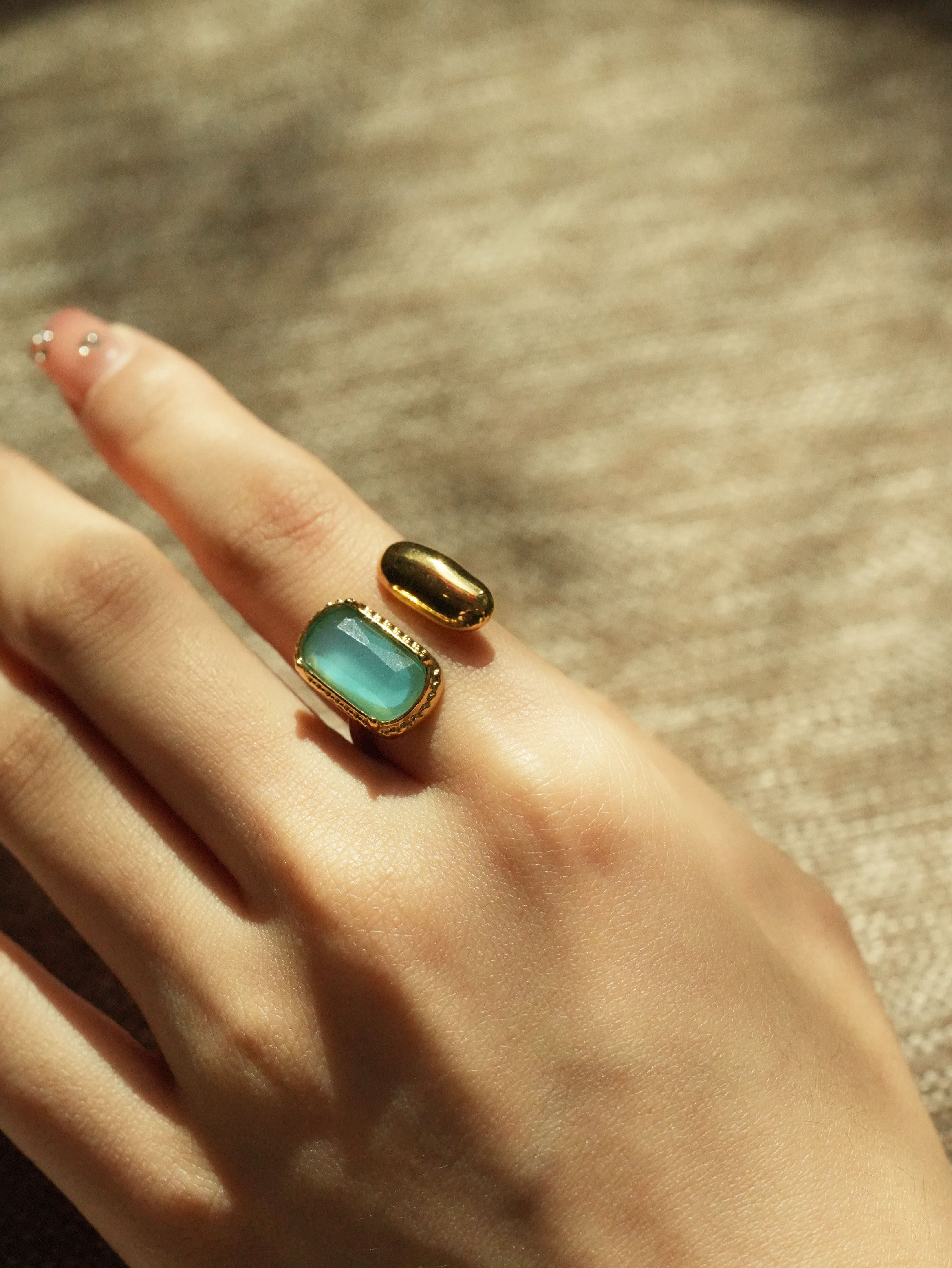 YUHE Adjustable Geometric Zircon Ring with Blue-Gold Accents