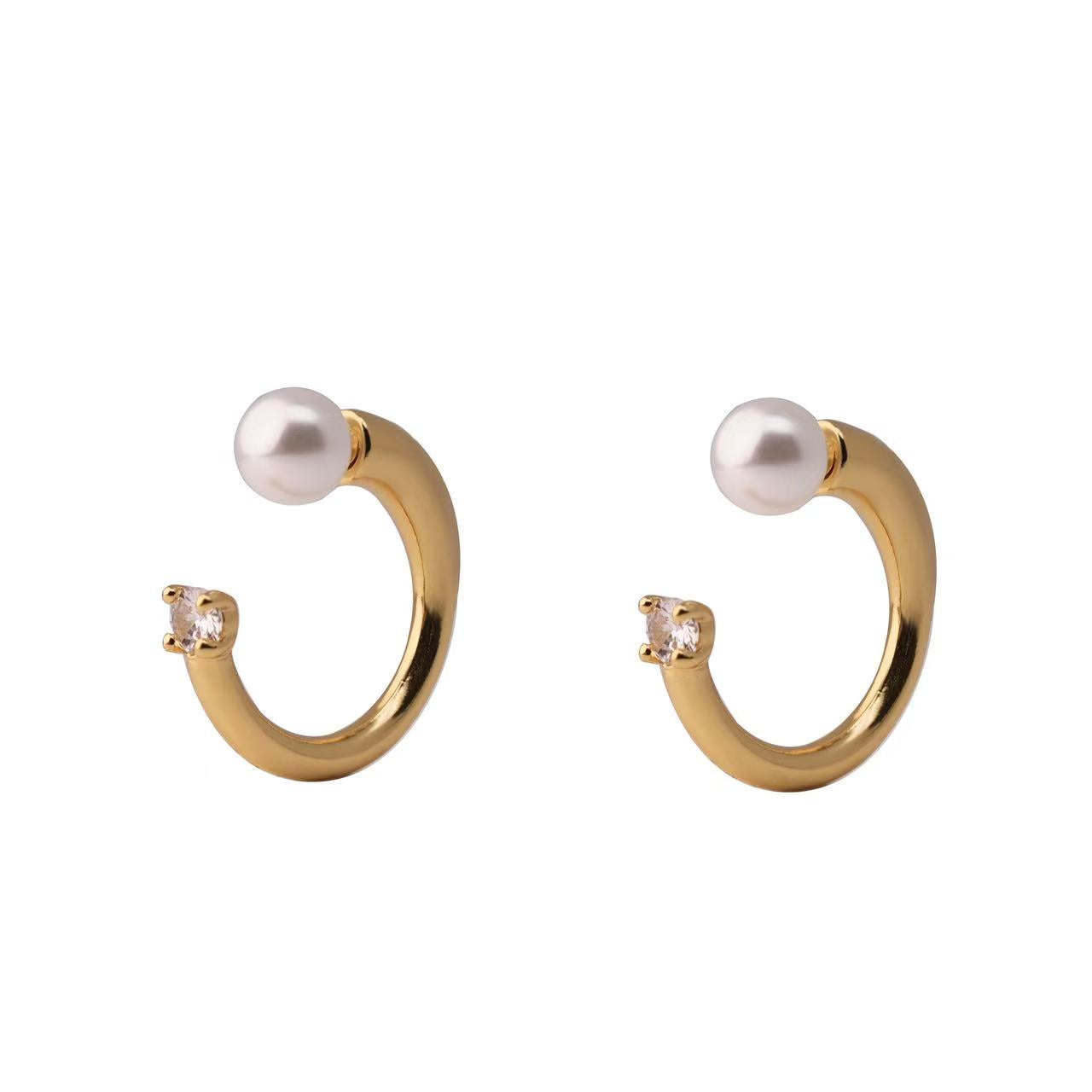 Exquisite Women's Pearl Earrings Half-enclosed Gold Earrings Simple Pearl Earrings