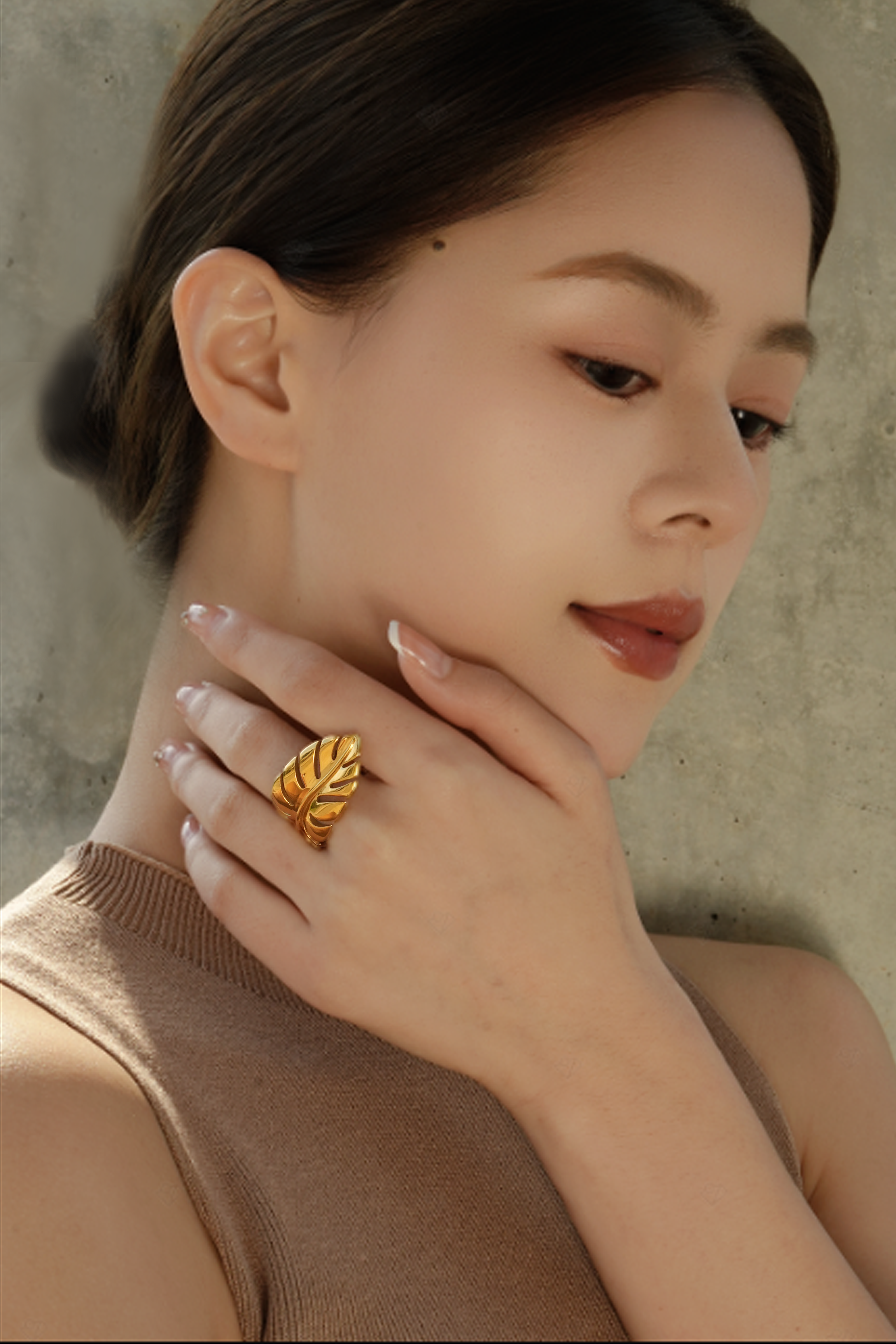 Leaf-shaped Stainless Steel Open Ring Modern Style Women's Holiday Gift.