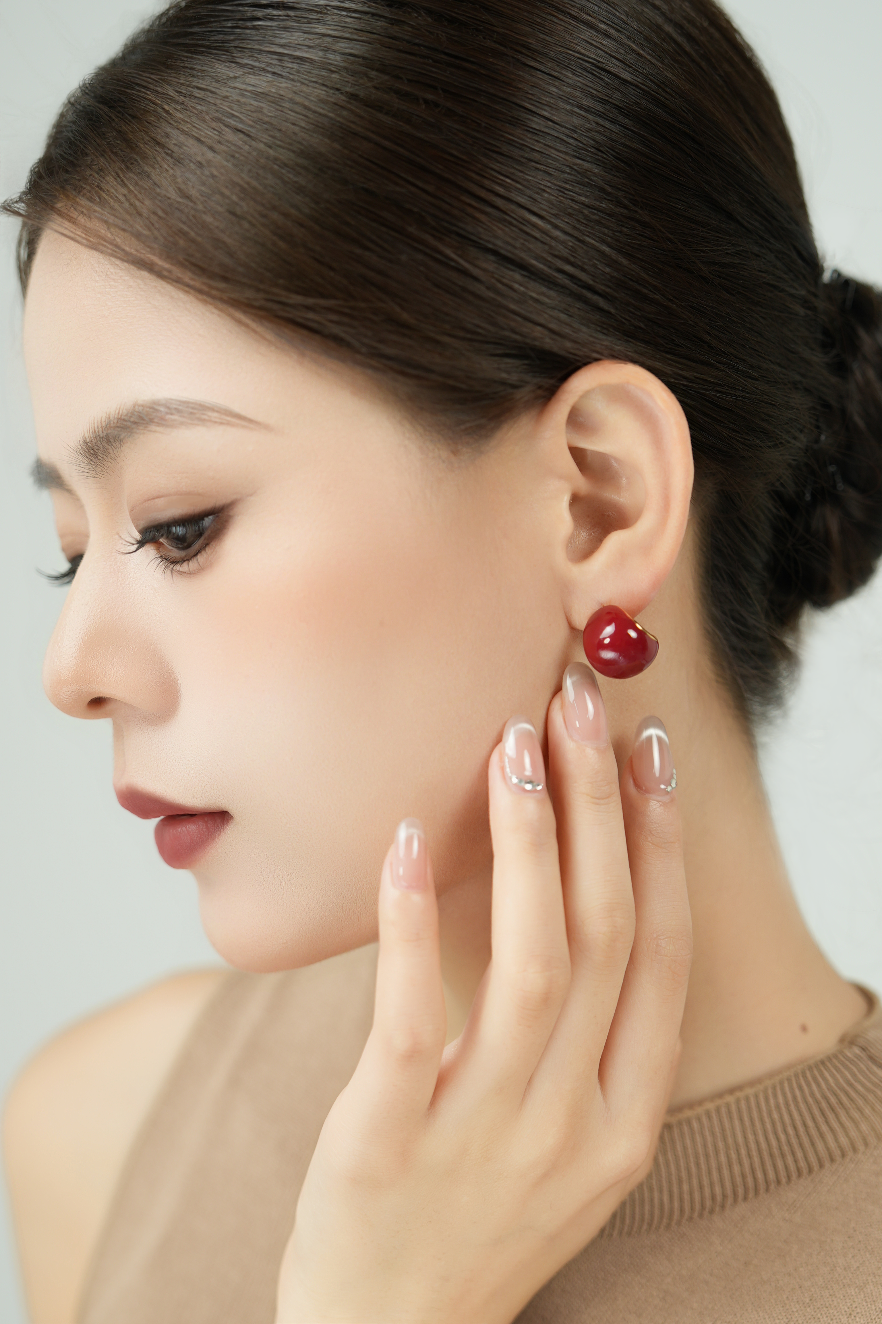 YUHE Red Retro Bead Earrings | Elegant Oriental Charm
