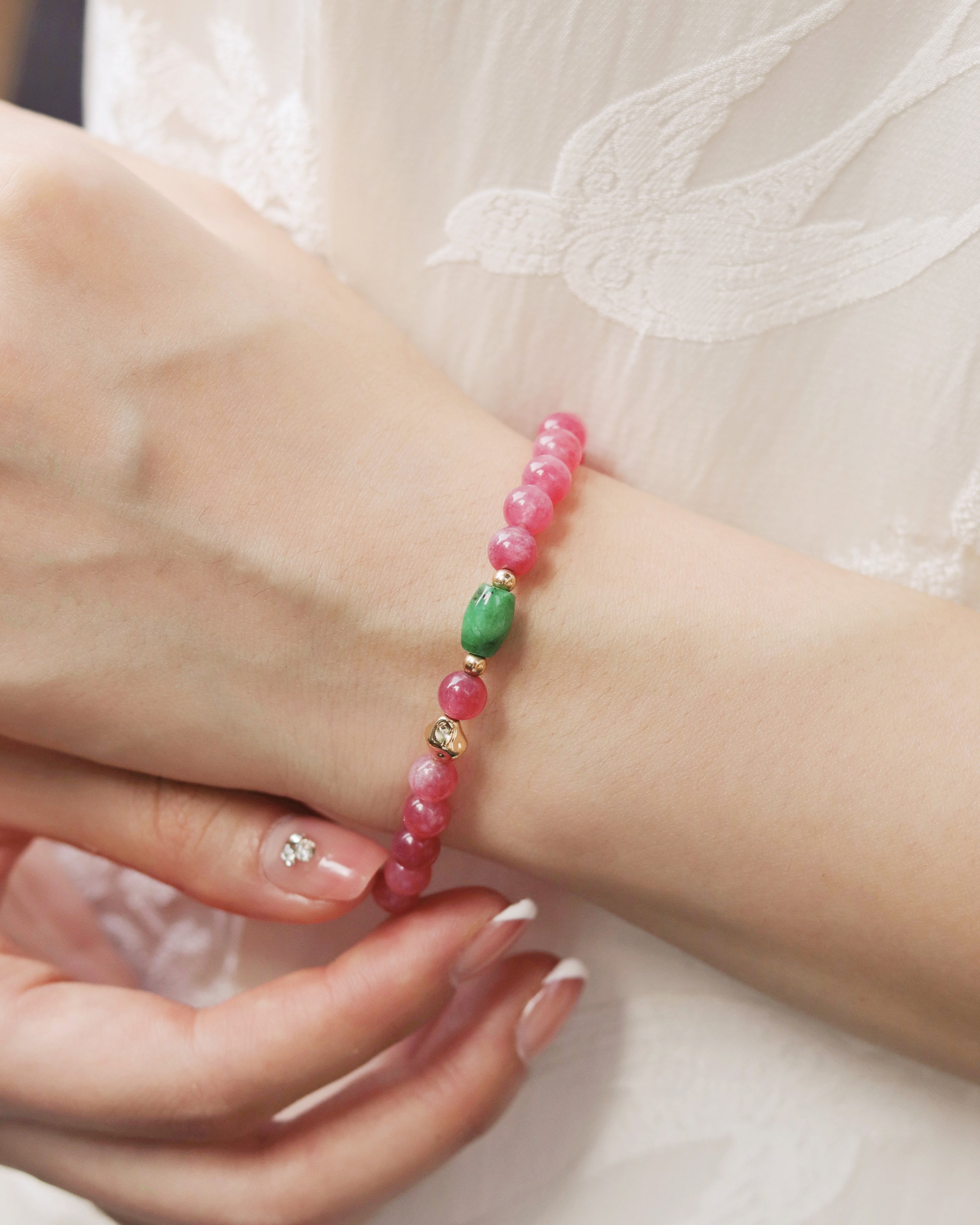 One-Bead, One-Story: The Cultural Meaning and Silent Language of Handmade Beads