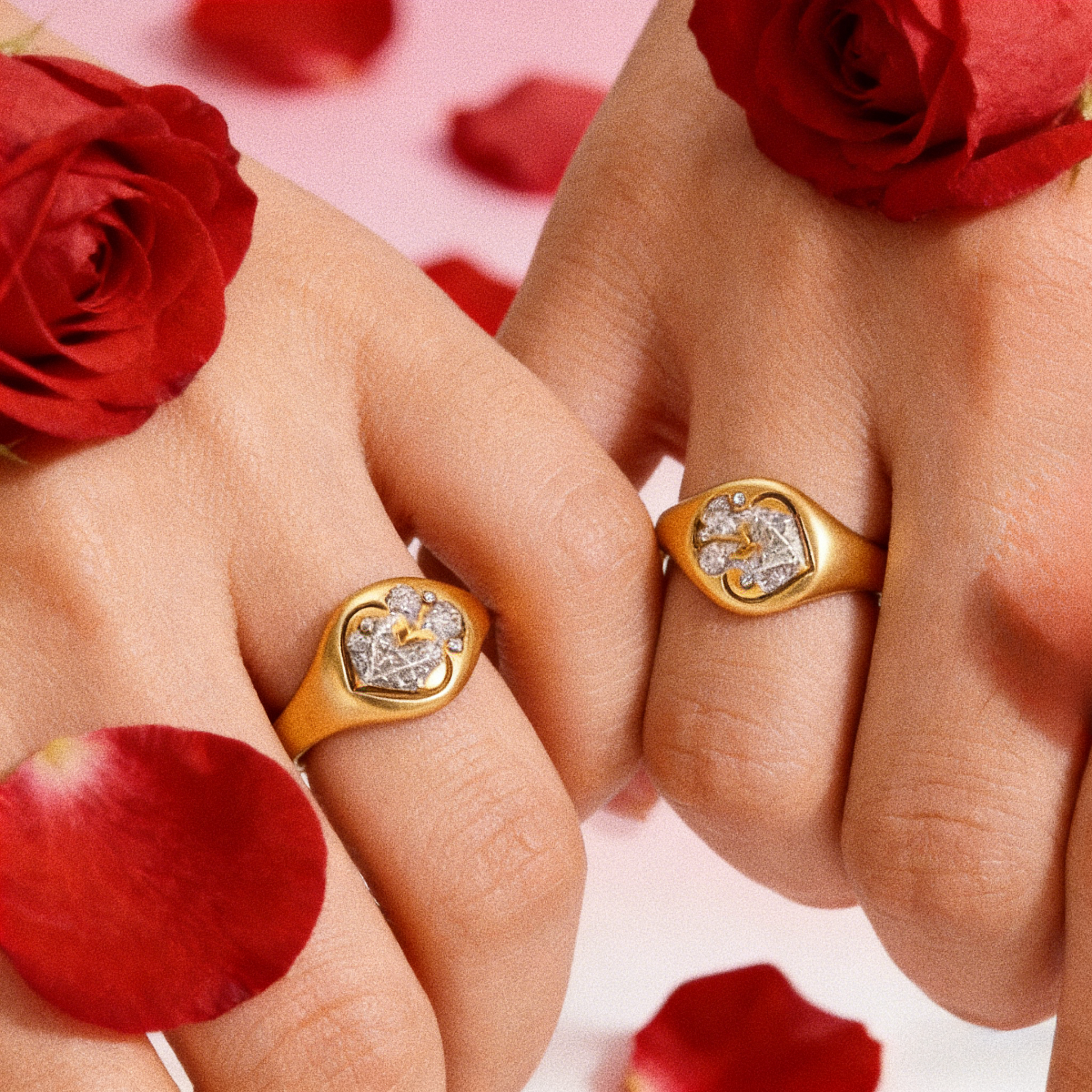 The Ultimate Guide: How to Choose the Right Jewelry for Valentine’s Day She’ll Love