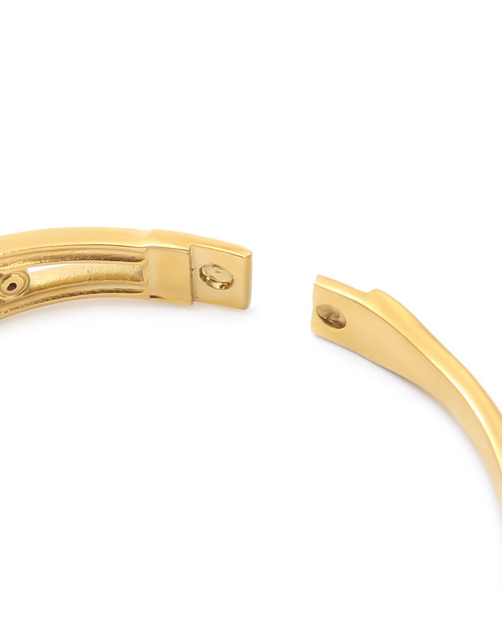 Victory Timeless Bangle