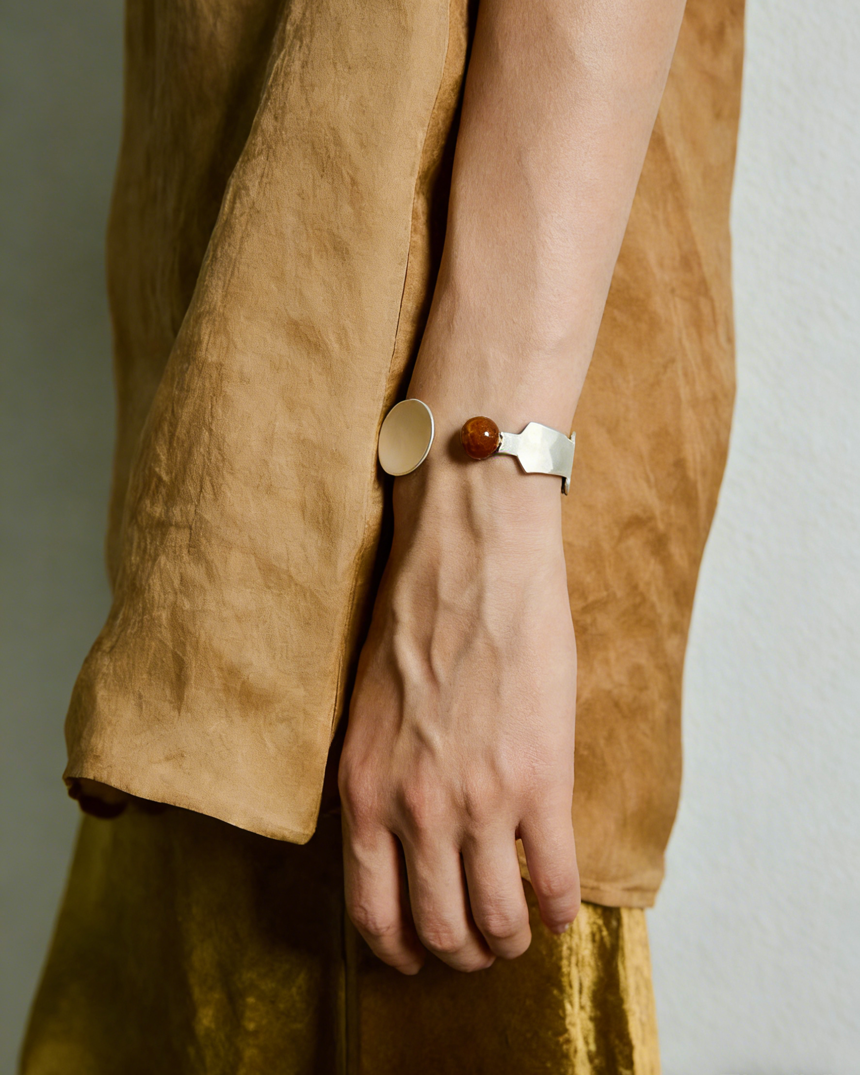 Minimalist Silver-Tone Fluid Bangle Bracelet
