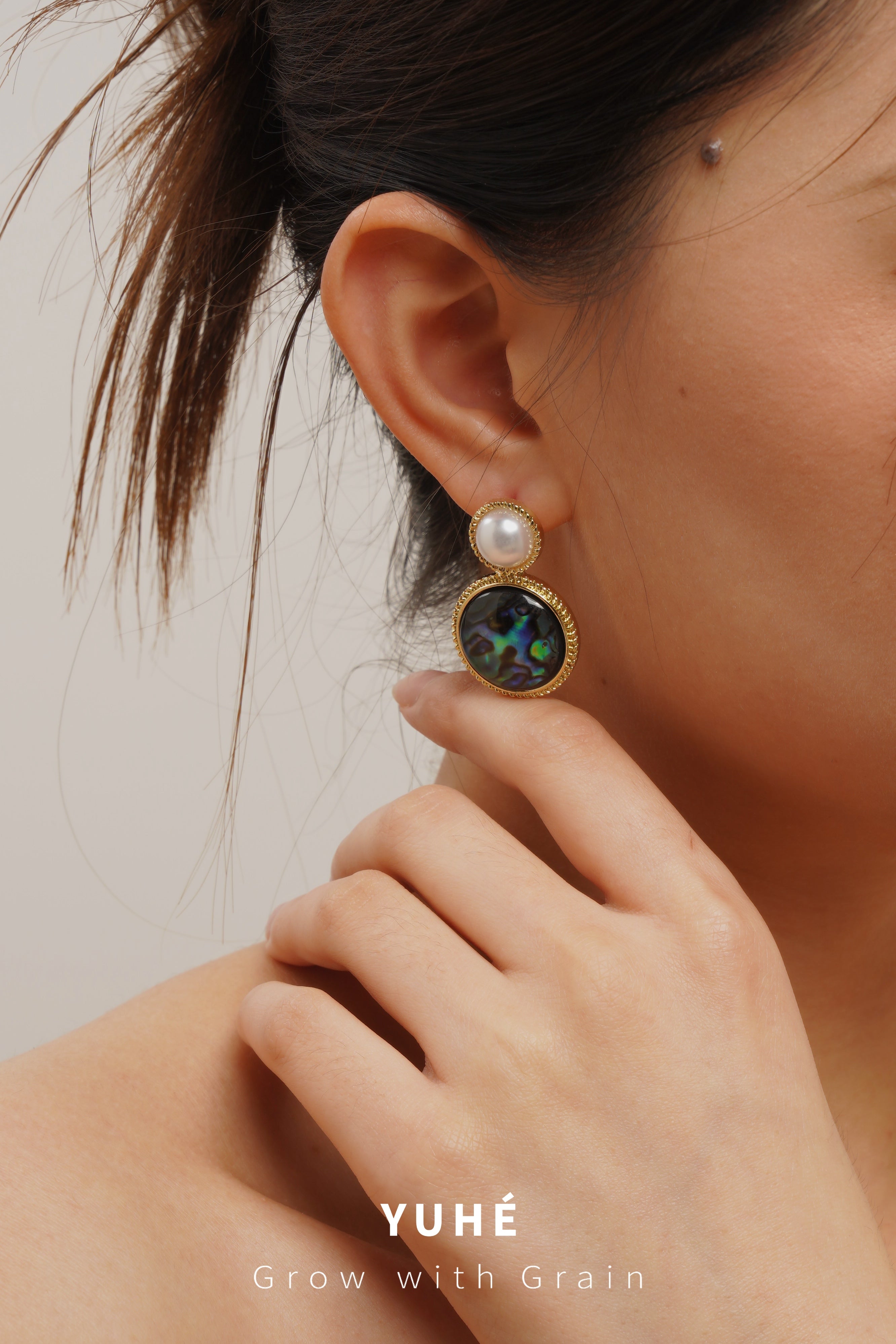 Subang Mutiara Abalone Berwarna Asli