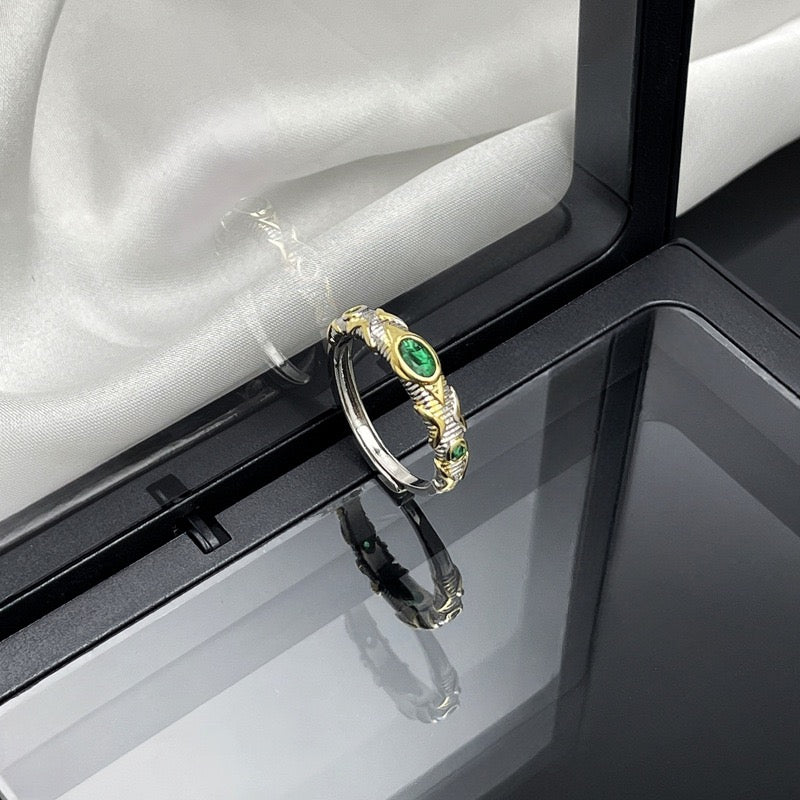 Vintage Emerald Zircon Ring Niche Luxury Women's Open Ring