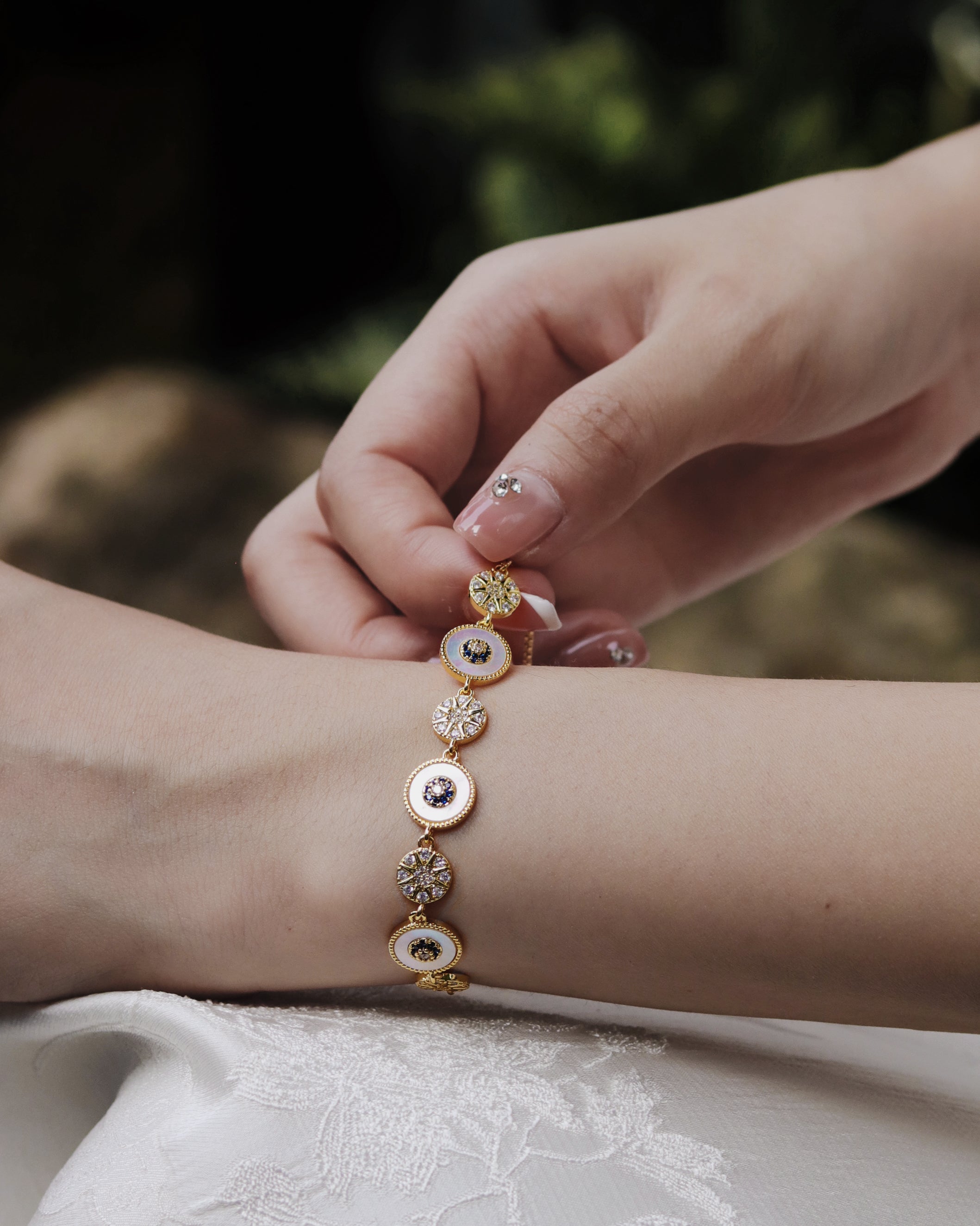 Freshwater Pearl Gold Chain Bracelet
