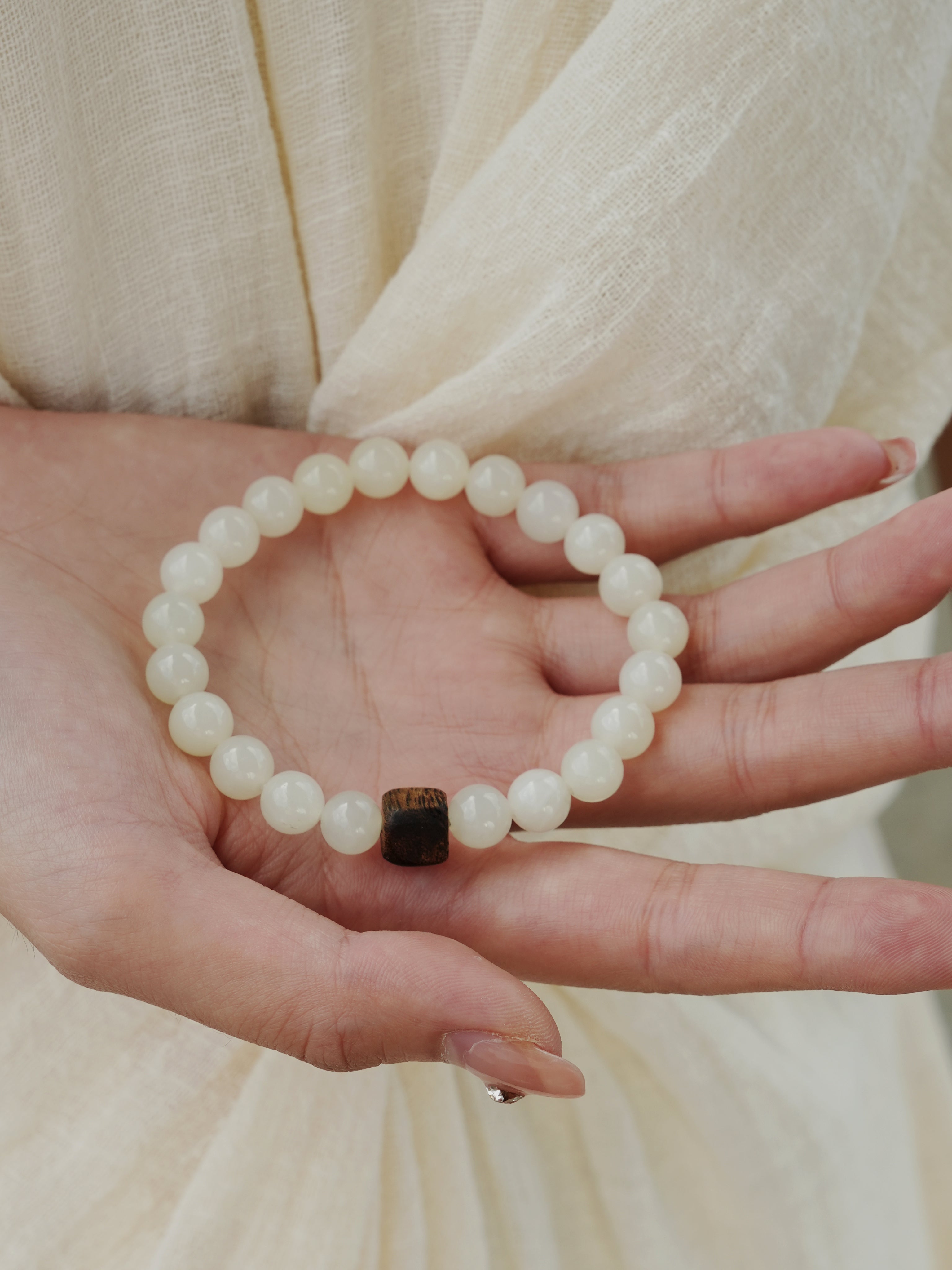 Natural Agarwood & Hetian Jasper Bracelet