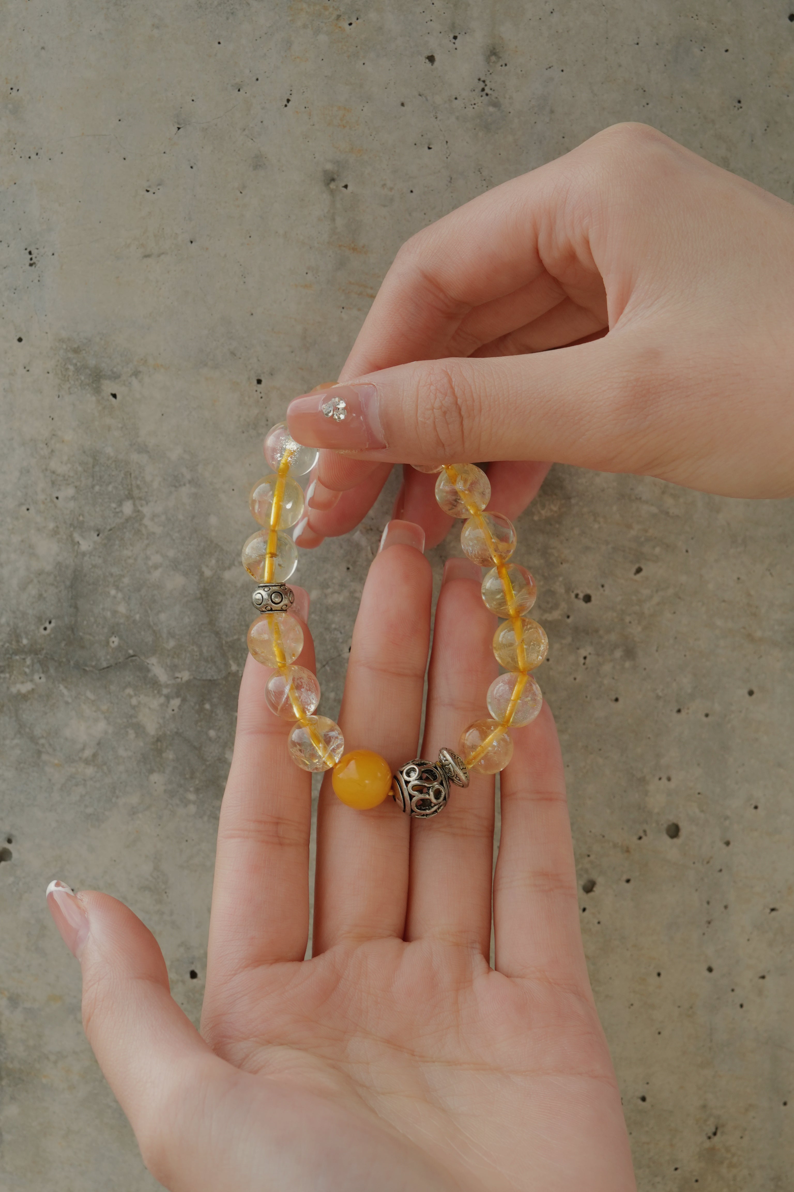 DIY Handmade Beaded Natural Yellow Crystal Mala Bracelet Citrine Fortune Blessing Bracelet