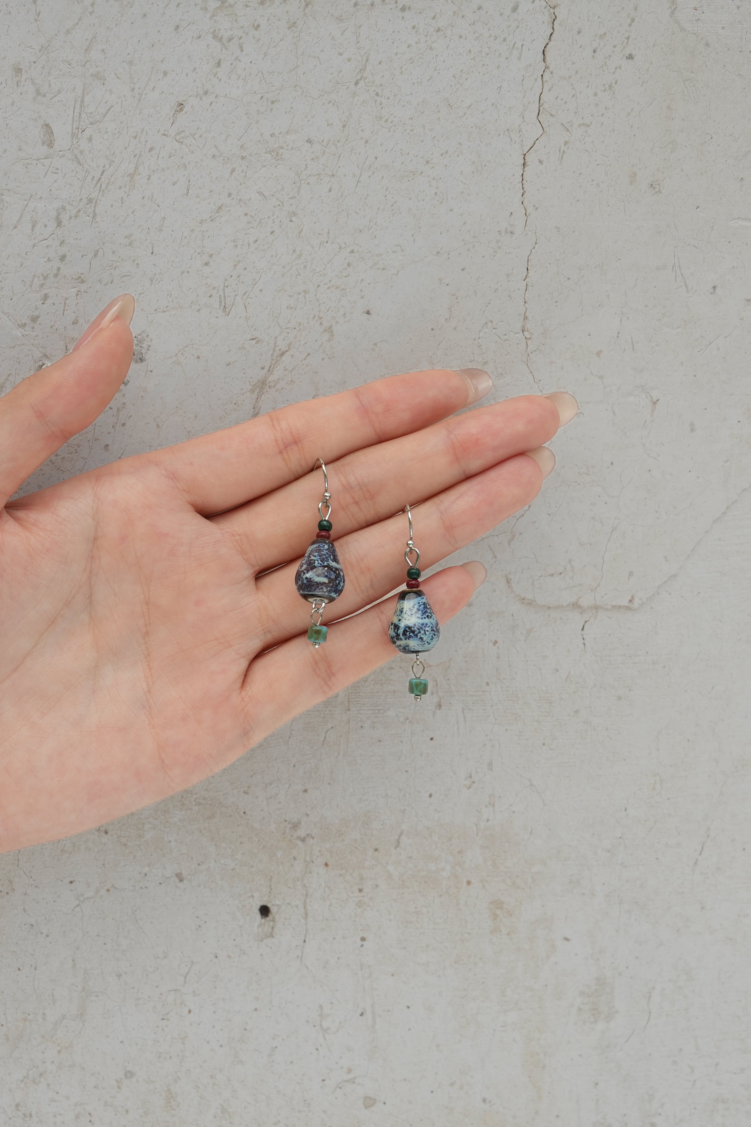 Vintage Ceramic Teardrop Gourd Pendant Earrings Elegant Oriental Glass Earrings