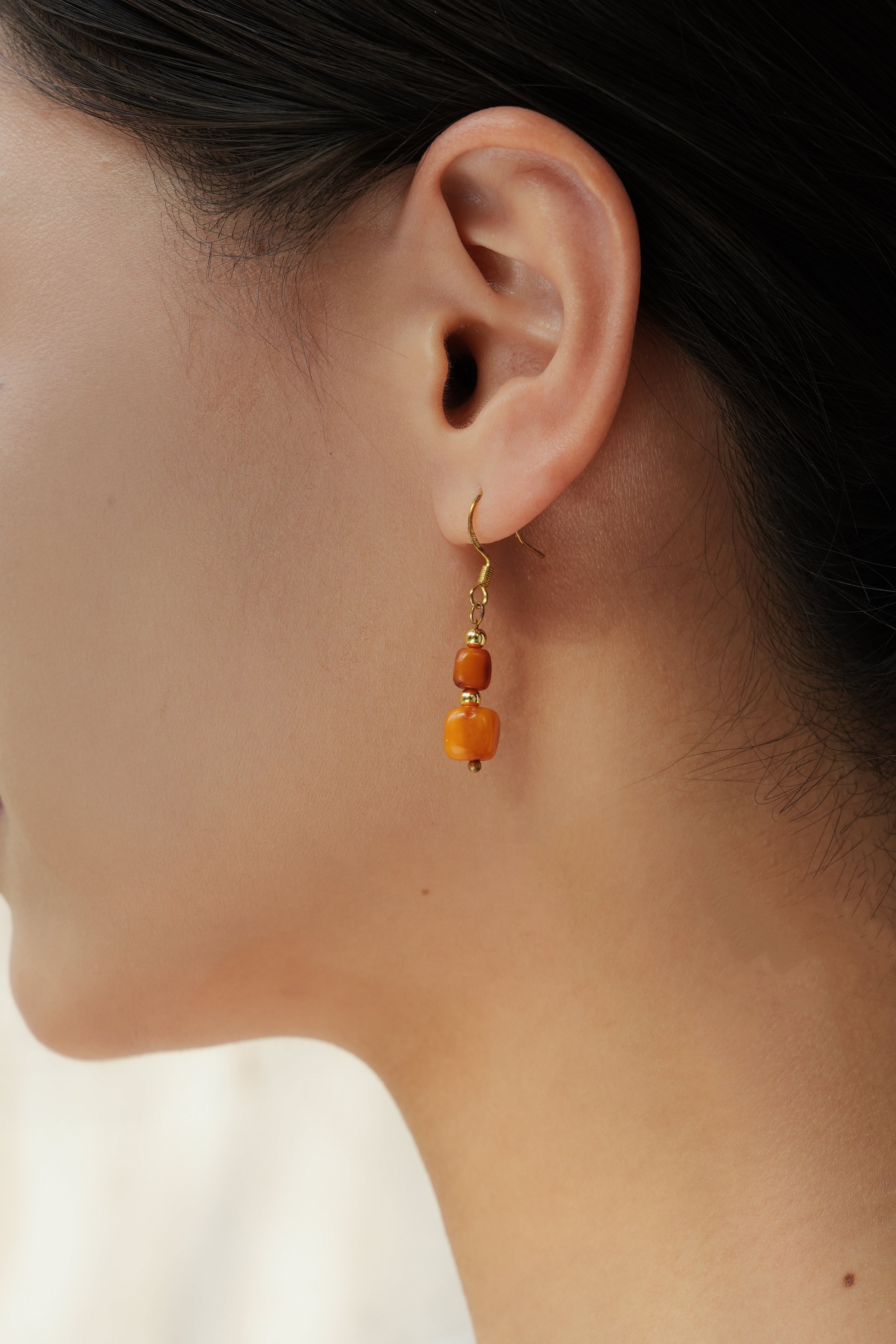 Handmade 14K Oriental Retro Amber Beaded Earrings with Pumpkin Design for Girls