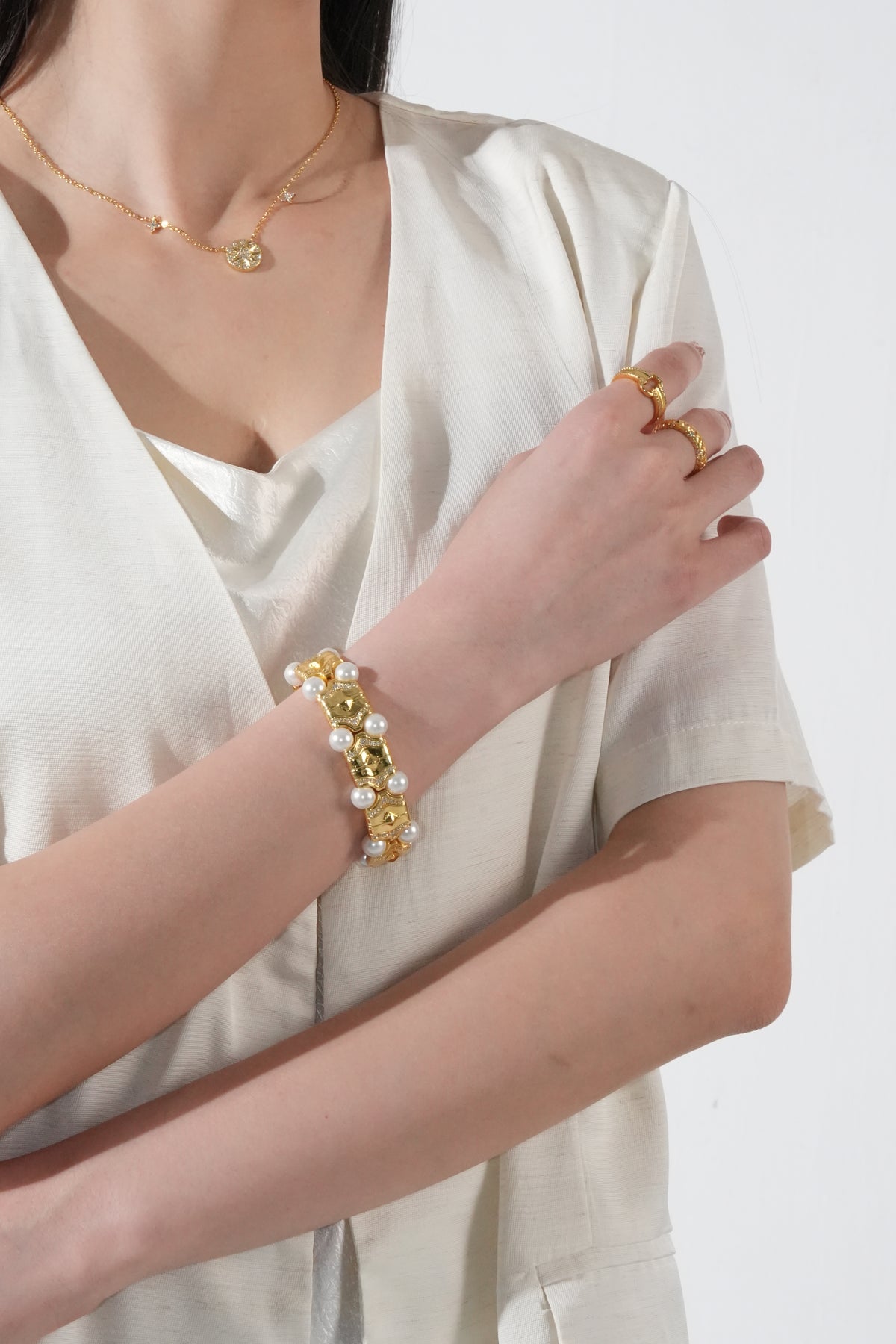 Palace Golden Pearl Bracelet