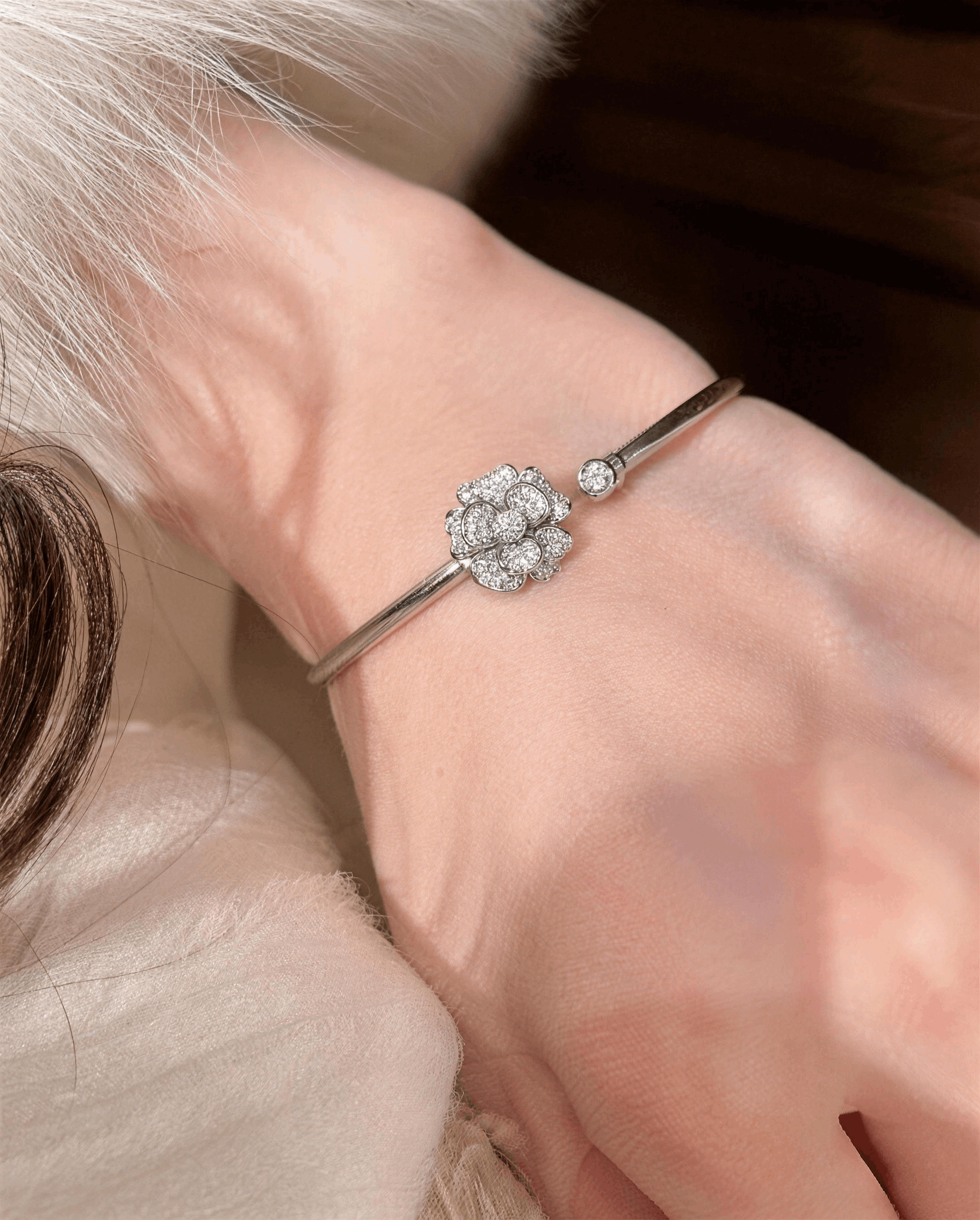 Sparkling Cubic Zirconia Flower Bangle