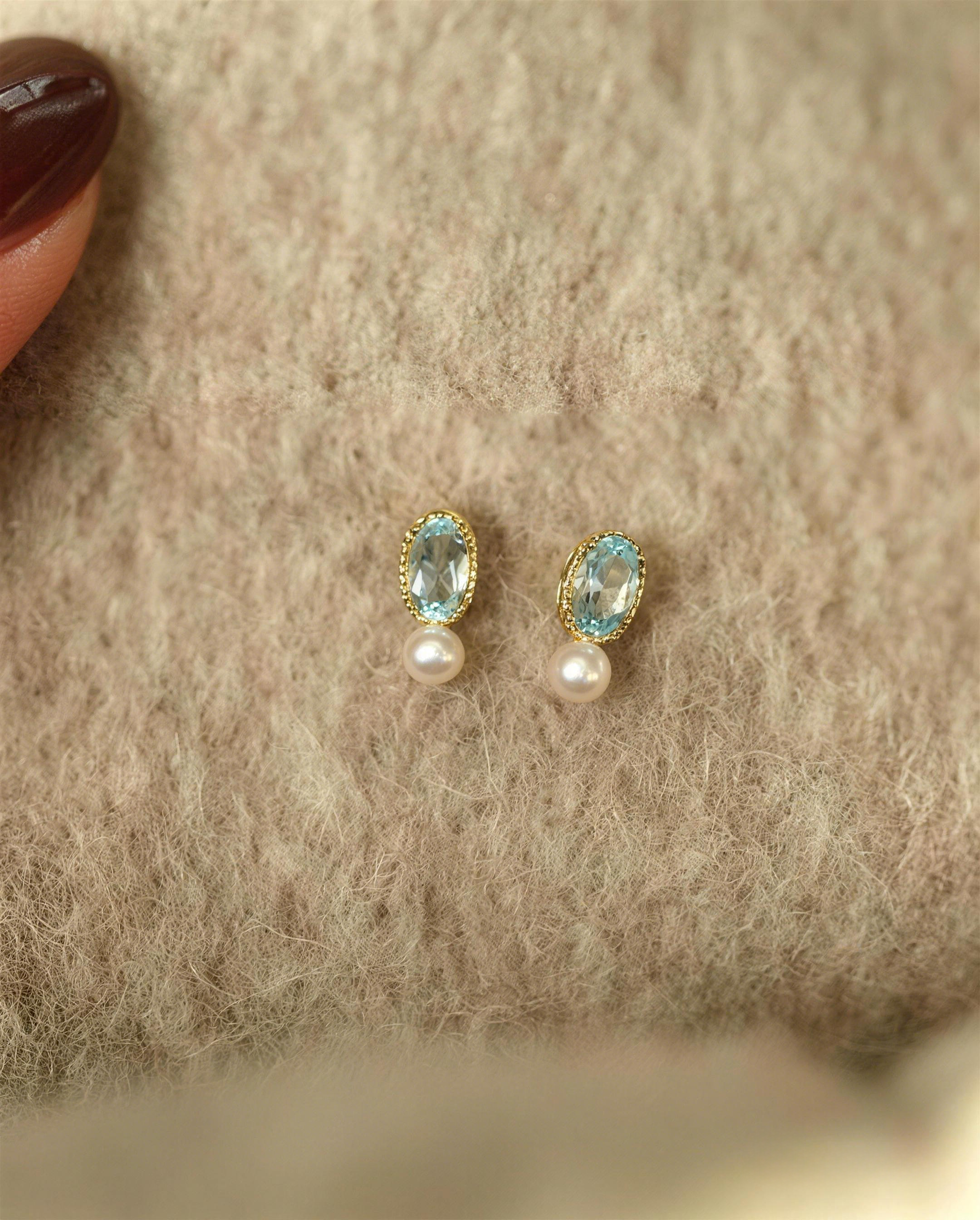 Oval Light Blue Pearl Stud Earrings