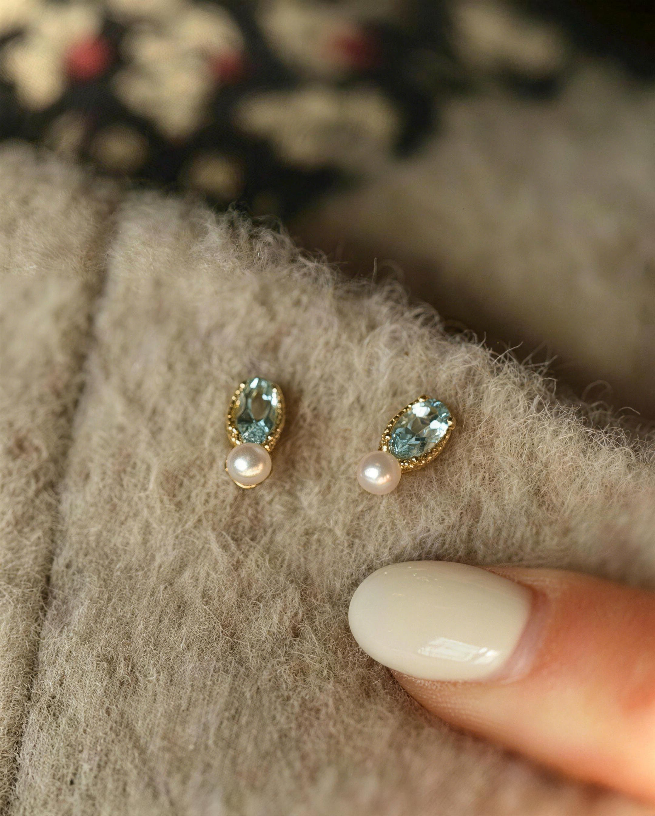 Oval Light Blue Pearl Stud Earrings