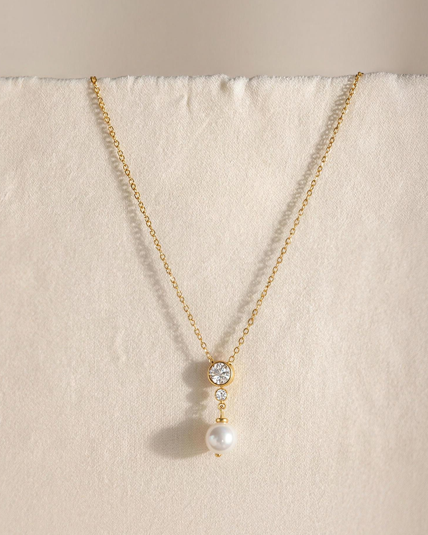 Pearl Zircon Pendant Necklace